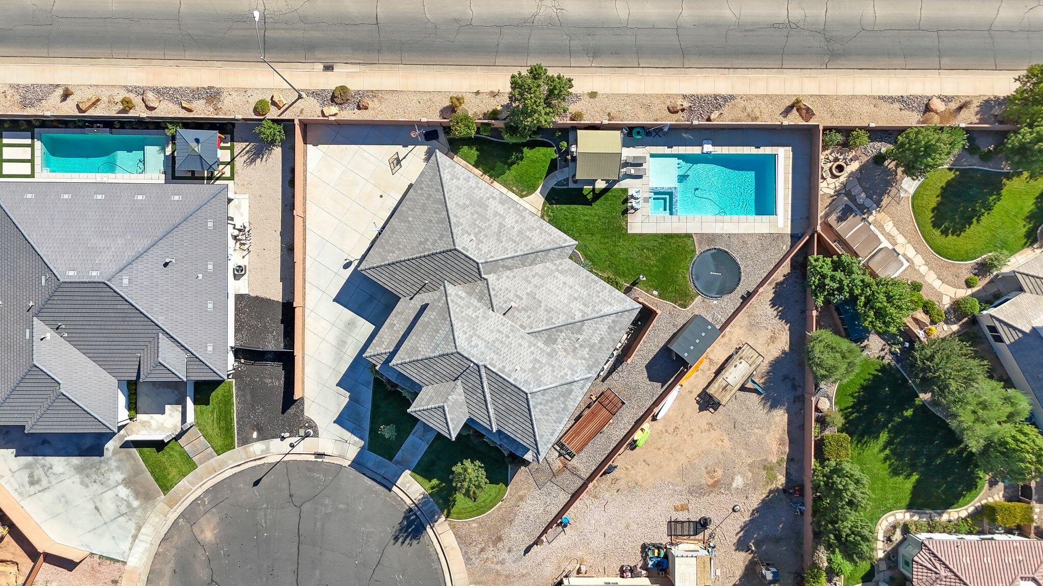 DIXIE COUNTRY LANE ESTATES - Residential