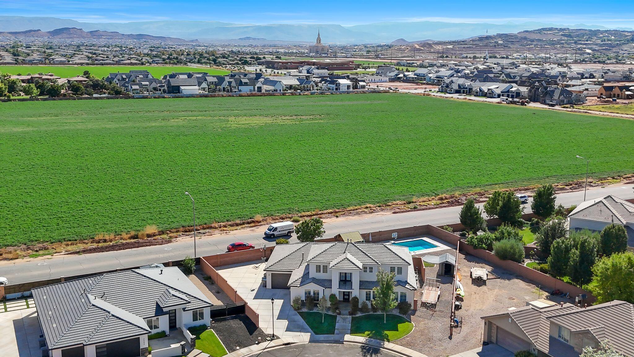 DIXIE COUNTRY LANE ESTATES - Residential