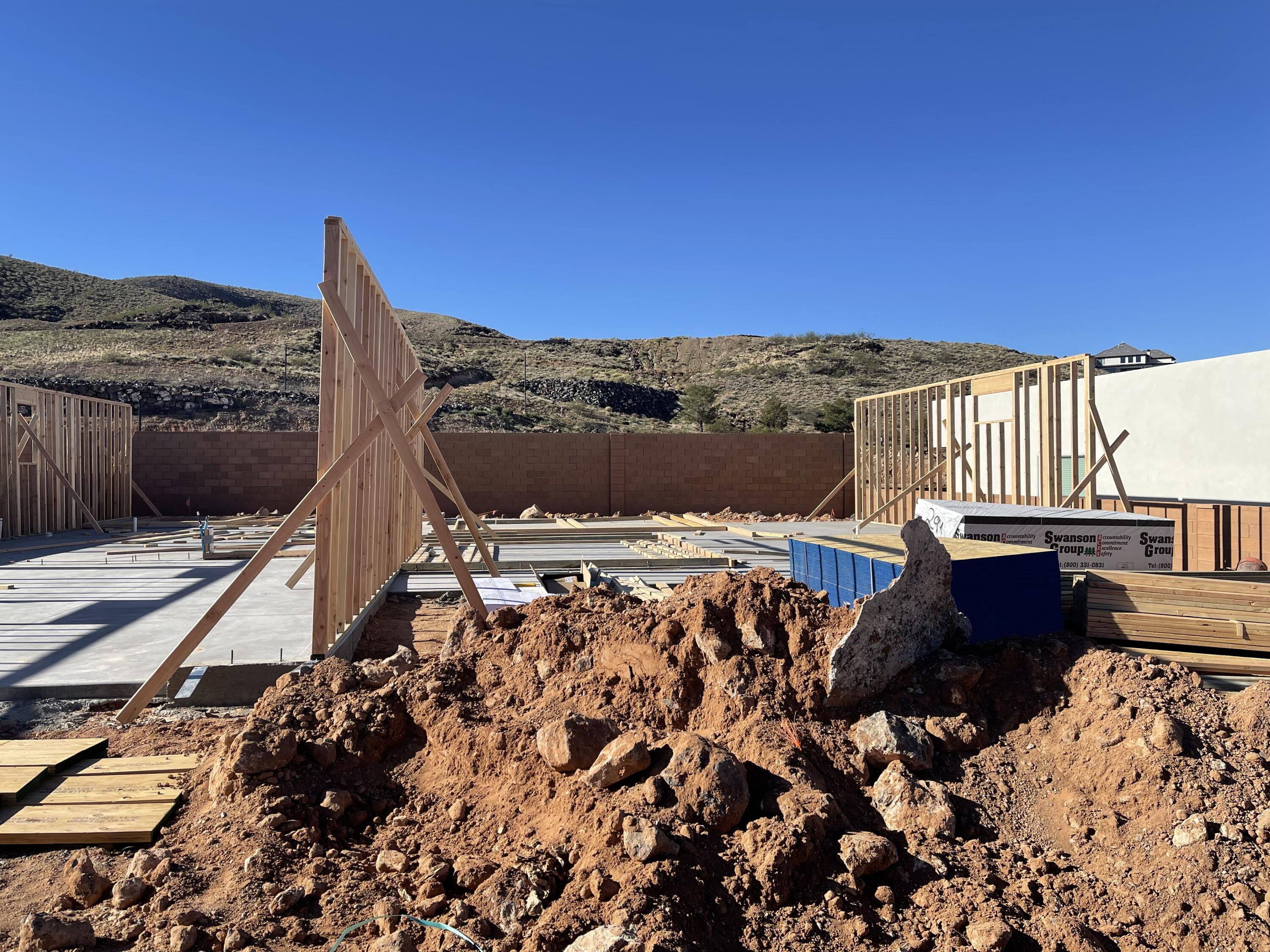 HURRICANE VIEWS - Residential