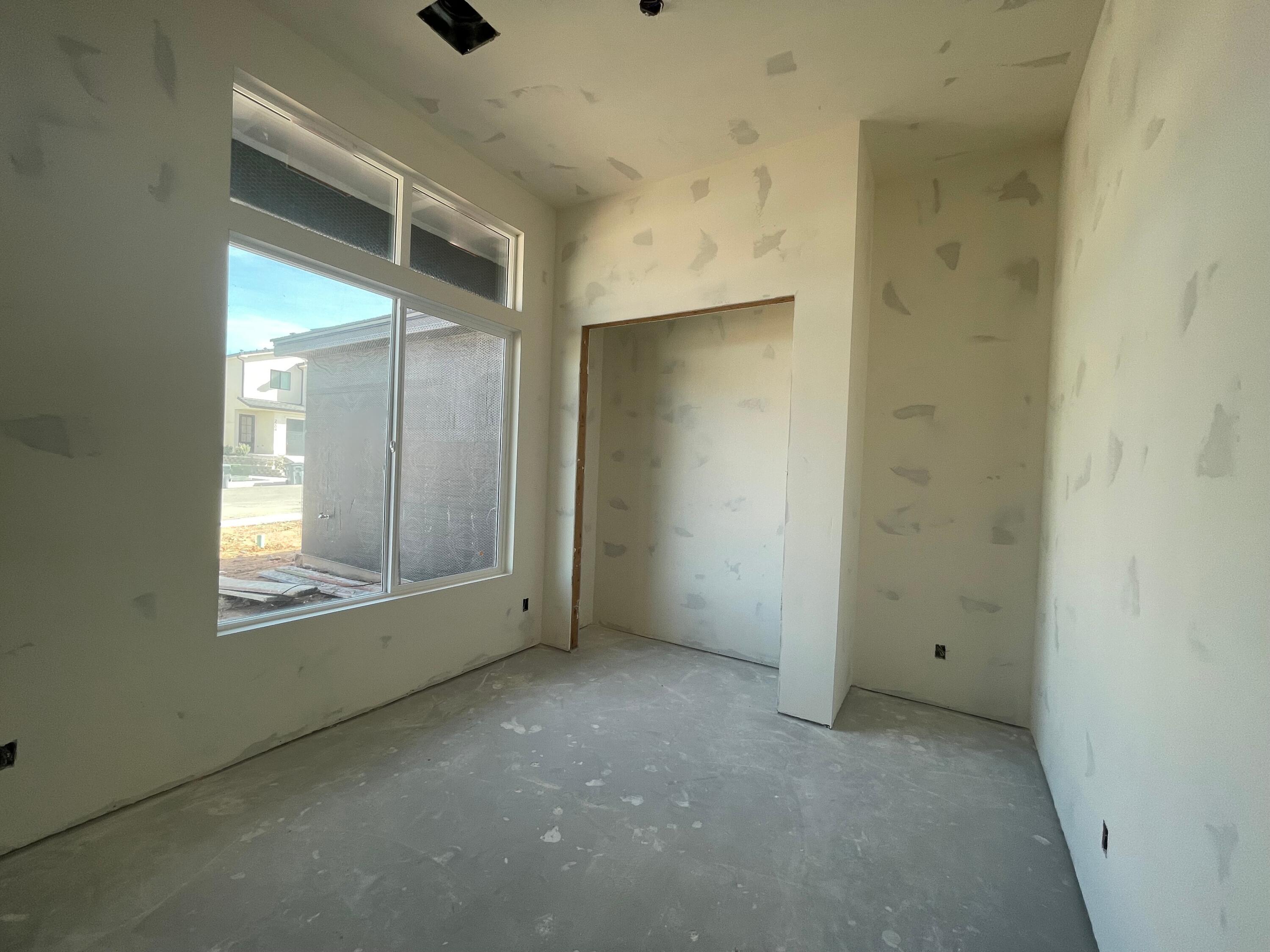 HURRICANE VIEWS - Residential