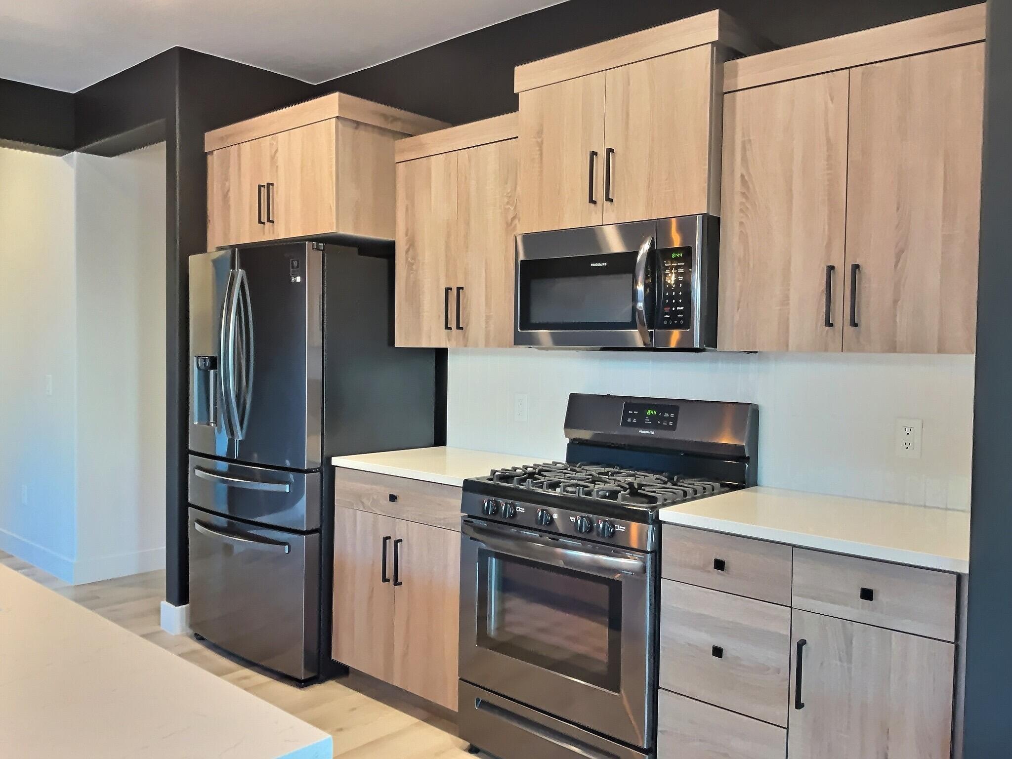 DESERT VISTA - Residential