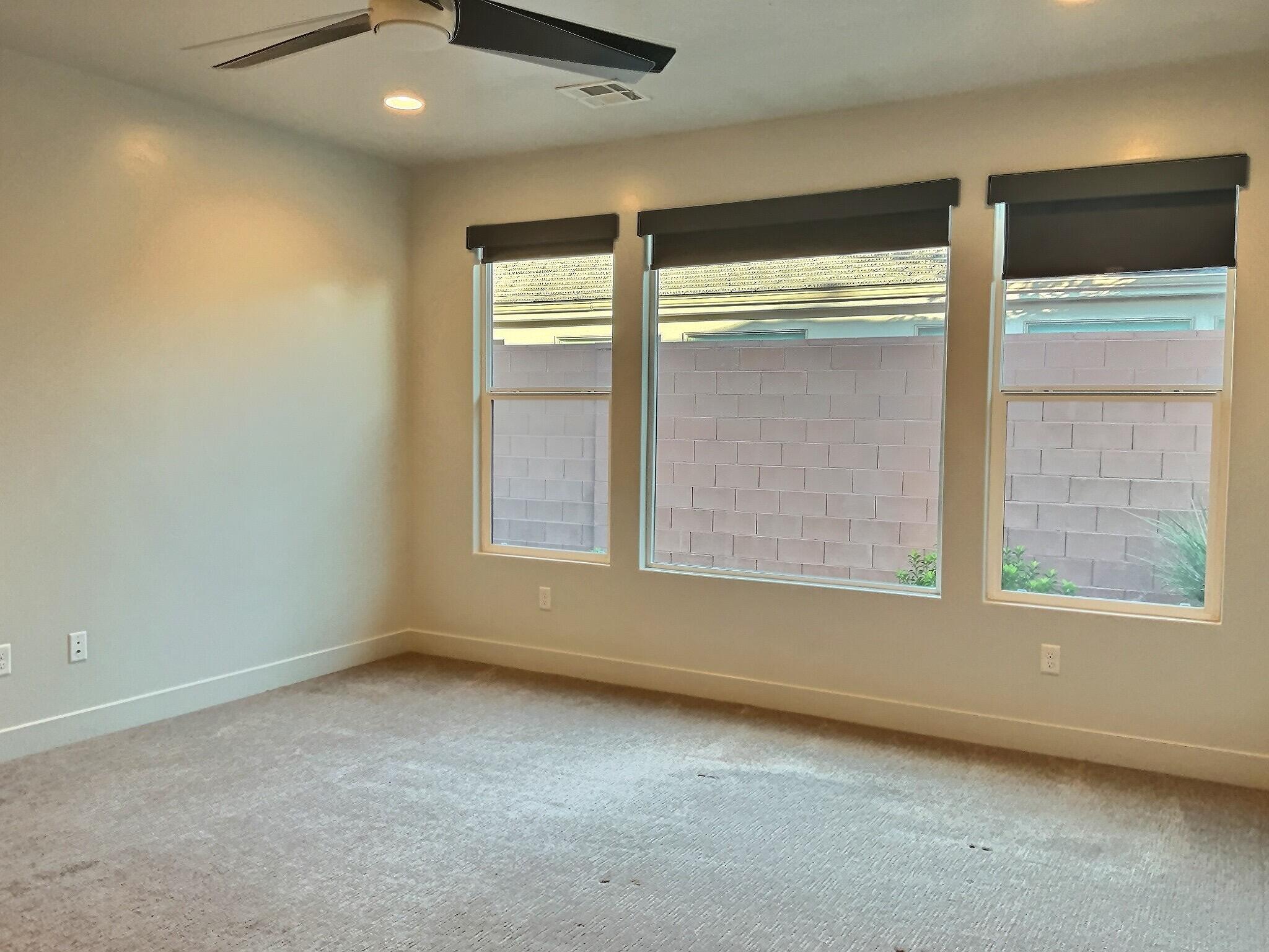 DESERT VISTA - Residential