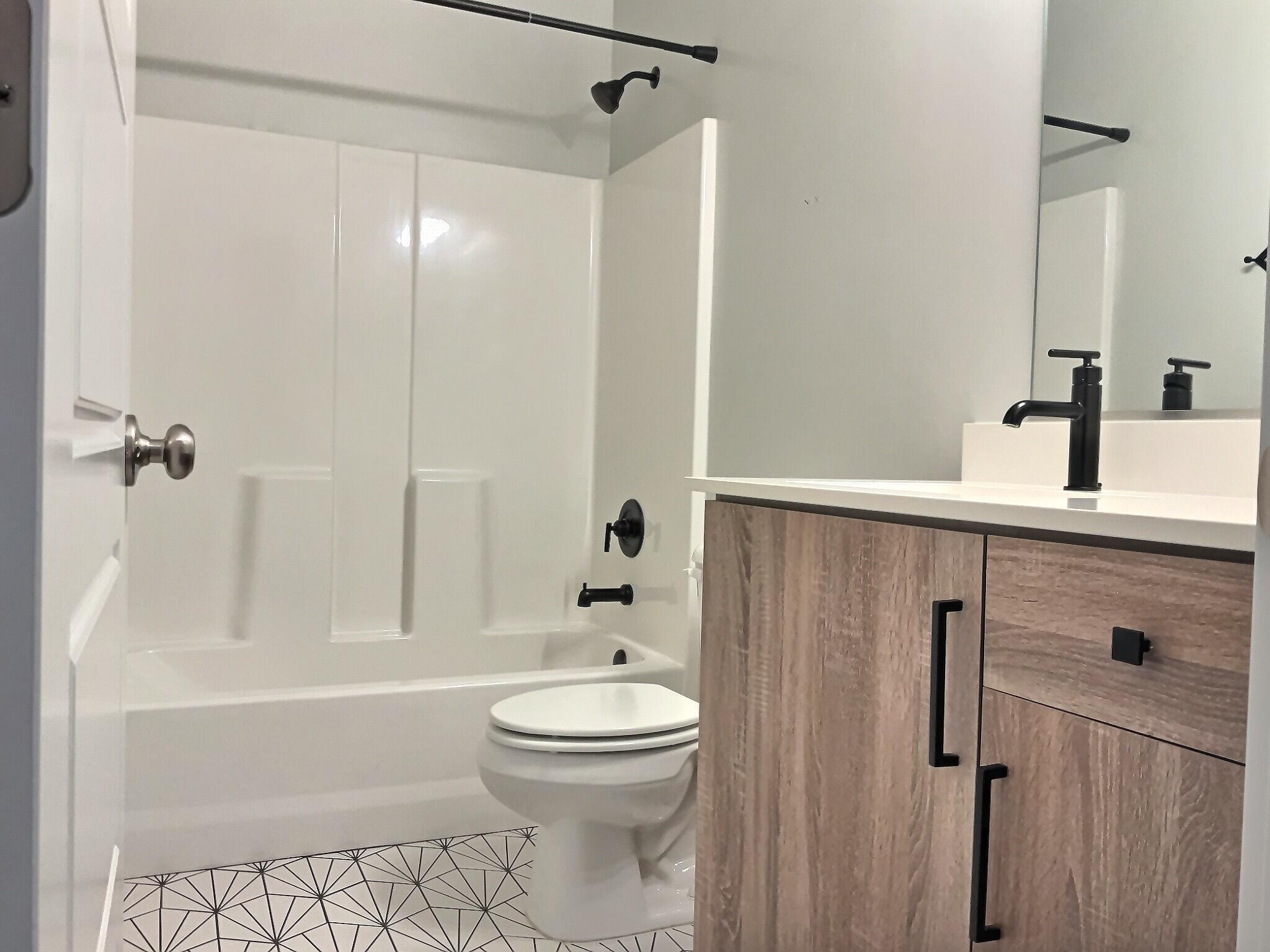 DESERT VISTA - Residential