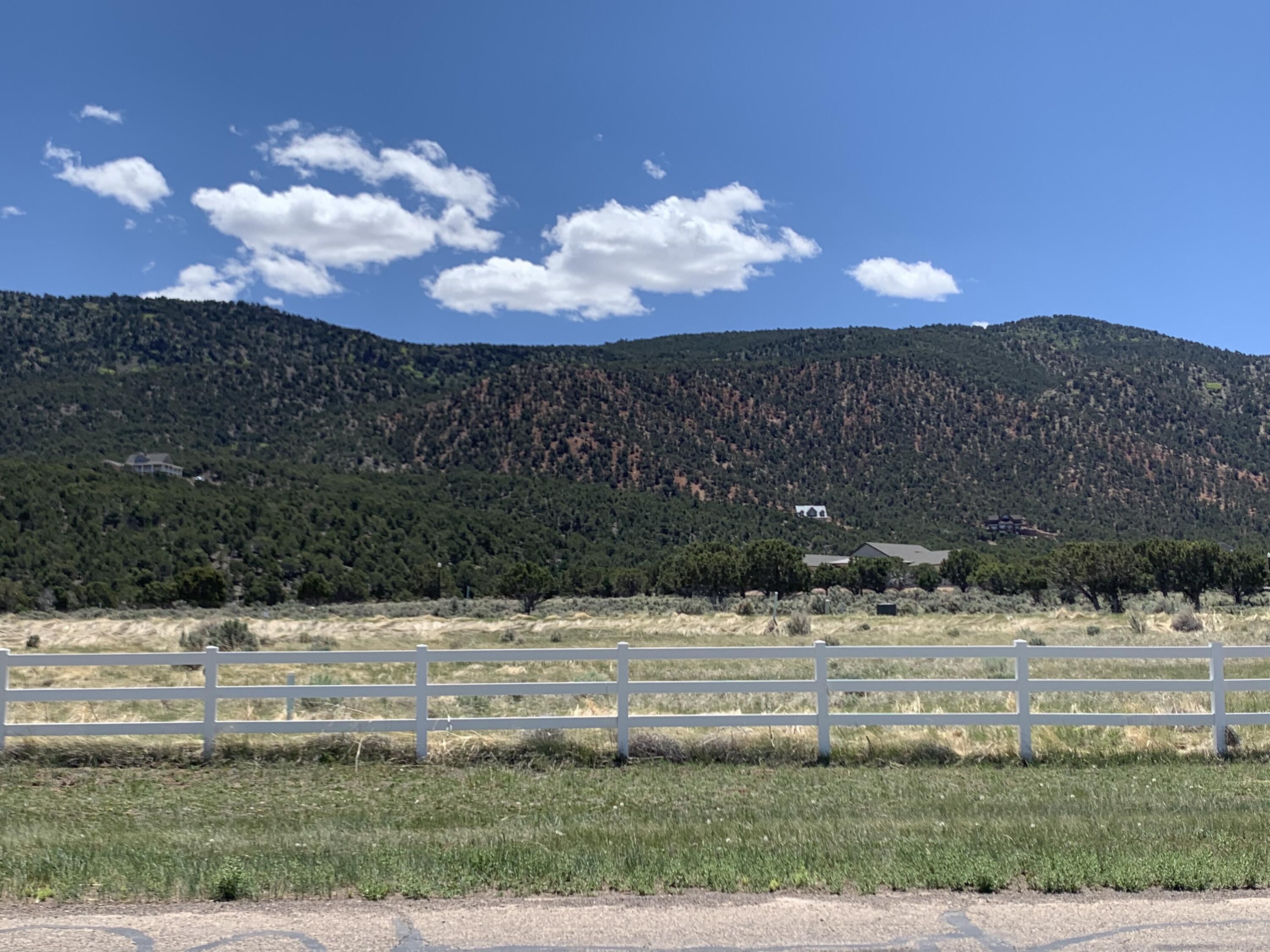 Parowan, Utah 84761, United States, ,Land,Active,142682