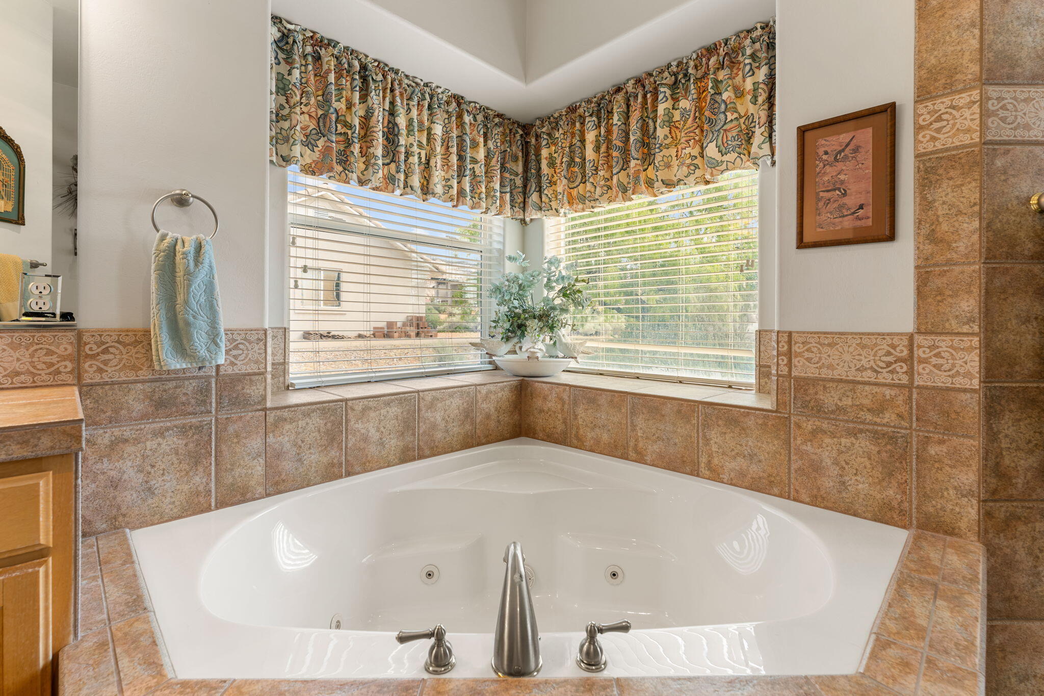 WINCHESTER HILLS - Residential