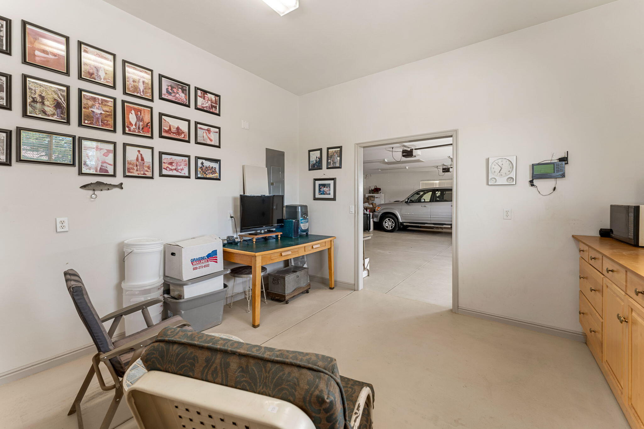 WINCHESTER HILLS - Residential