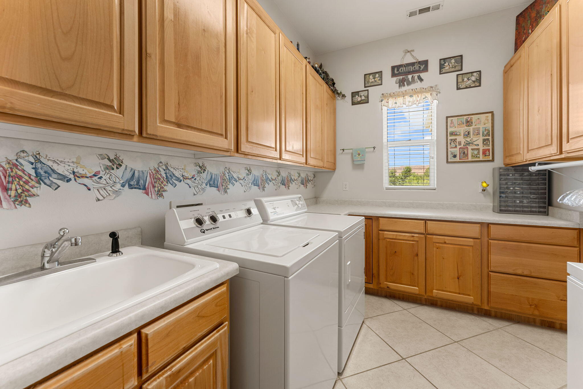 WINCHESTER HILLS - Residential