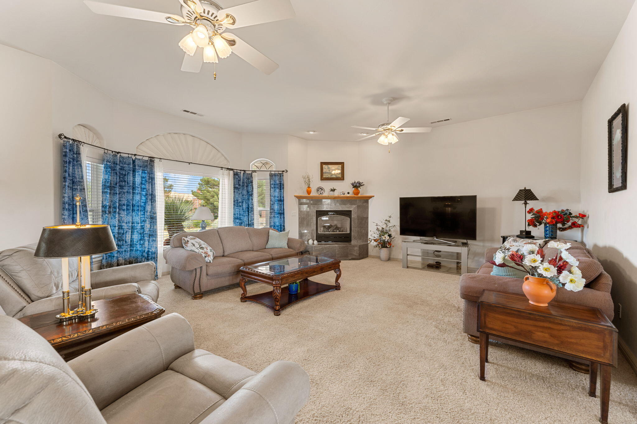 WINCHESTER HILLS - Residential