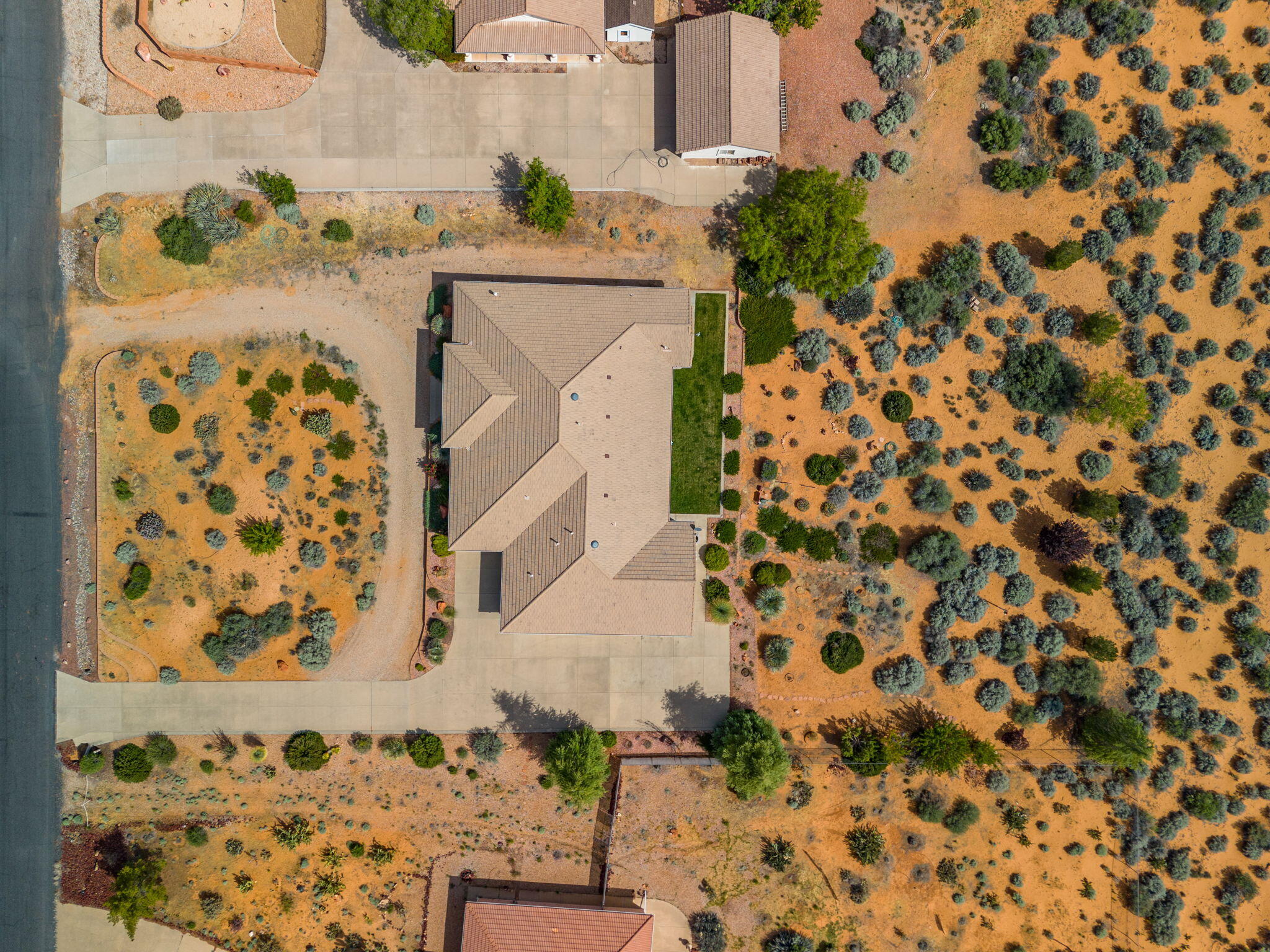 WINCHESTER HILLS - Residential