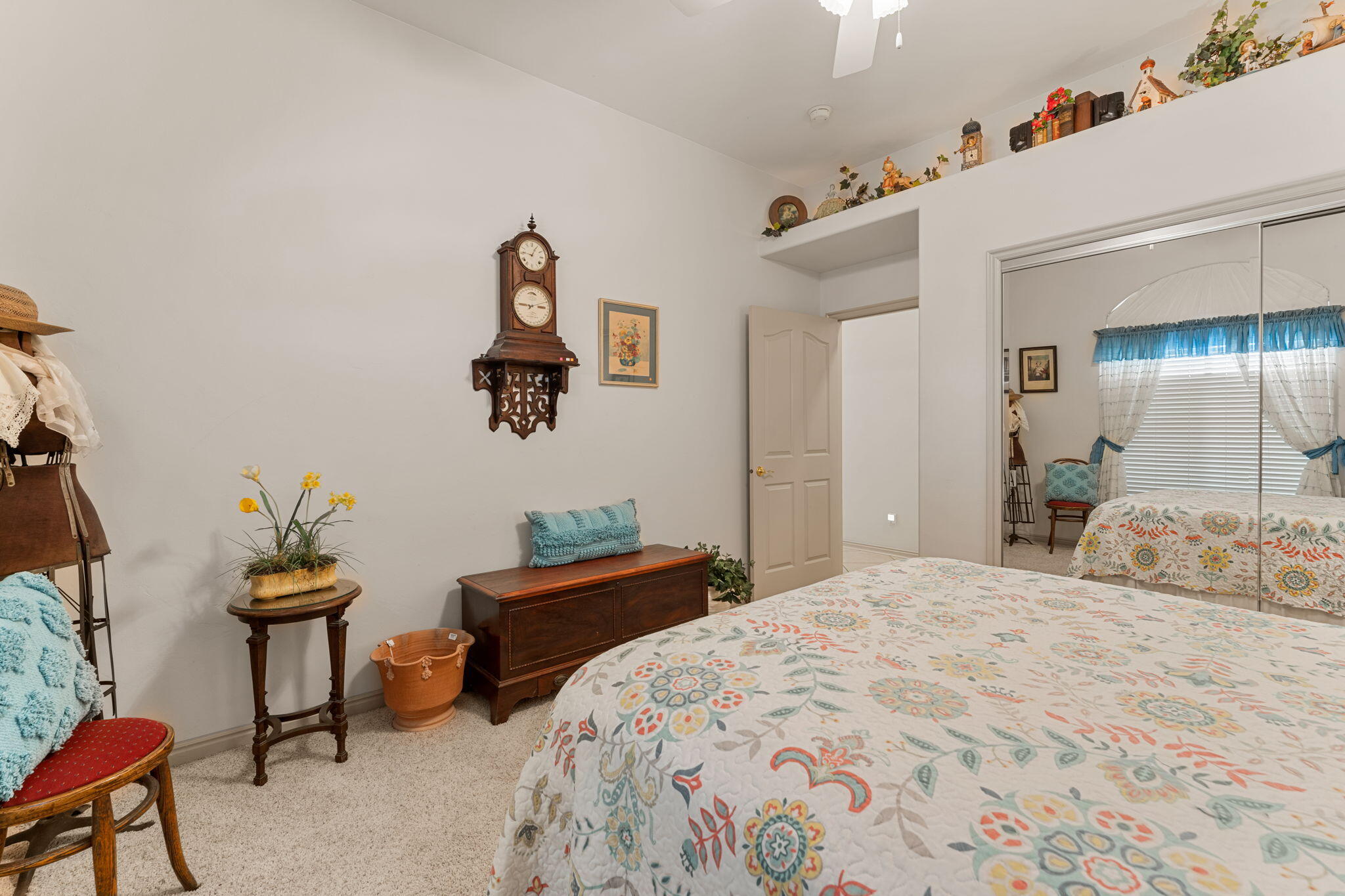 WINCHESTER HILLS - Residential