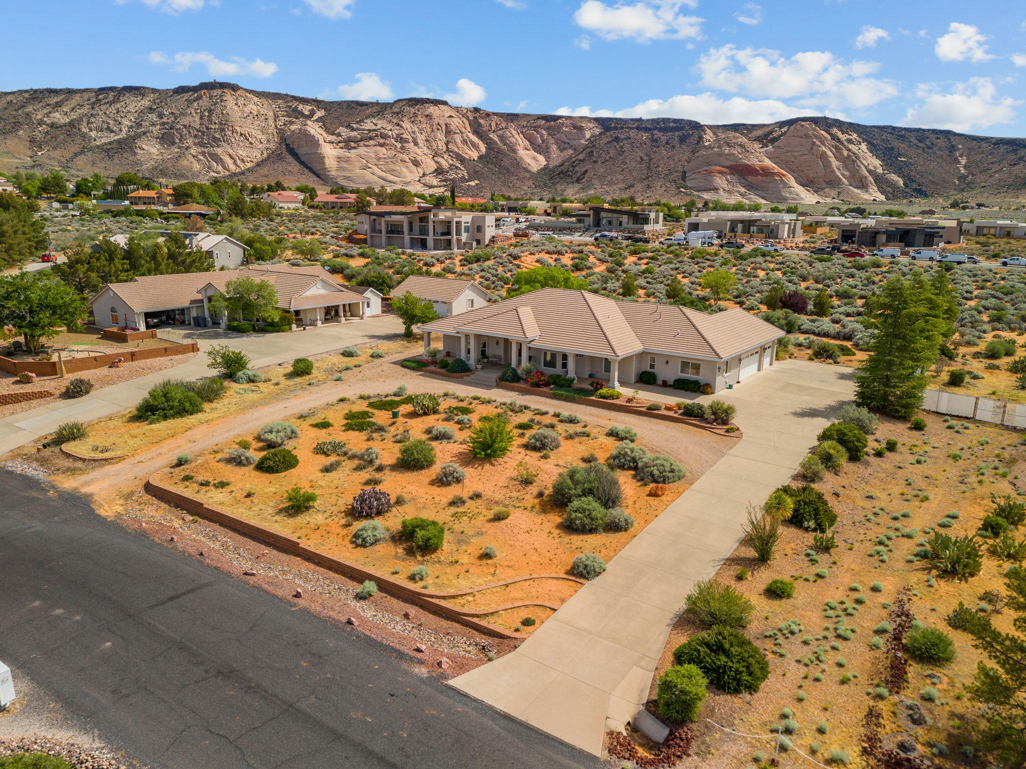 WINCHESTER HILLS - Residential