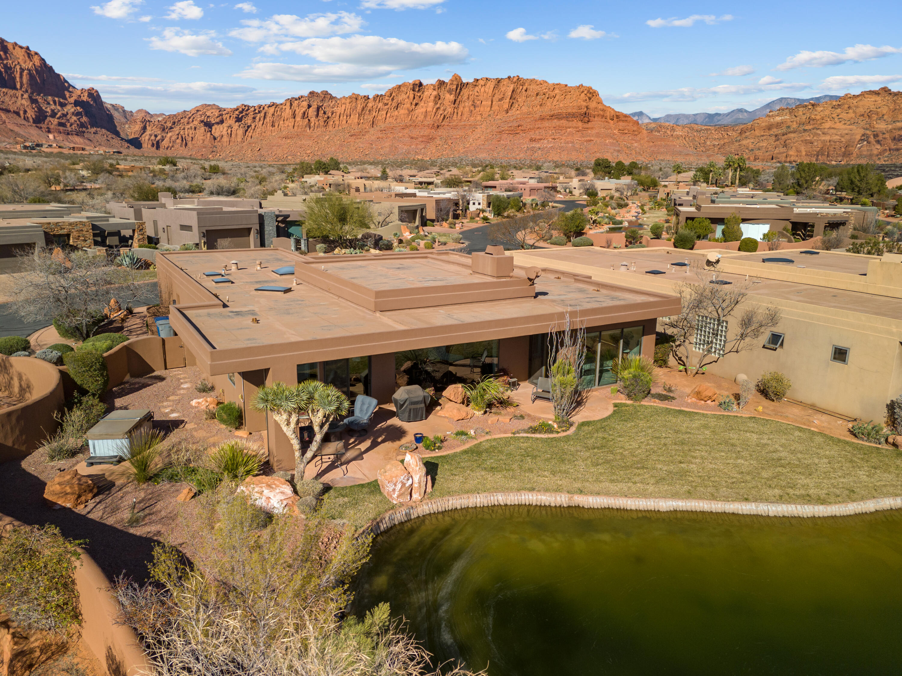 SPRINGS AT SNOW CANYON - Residential