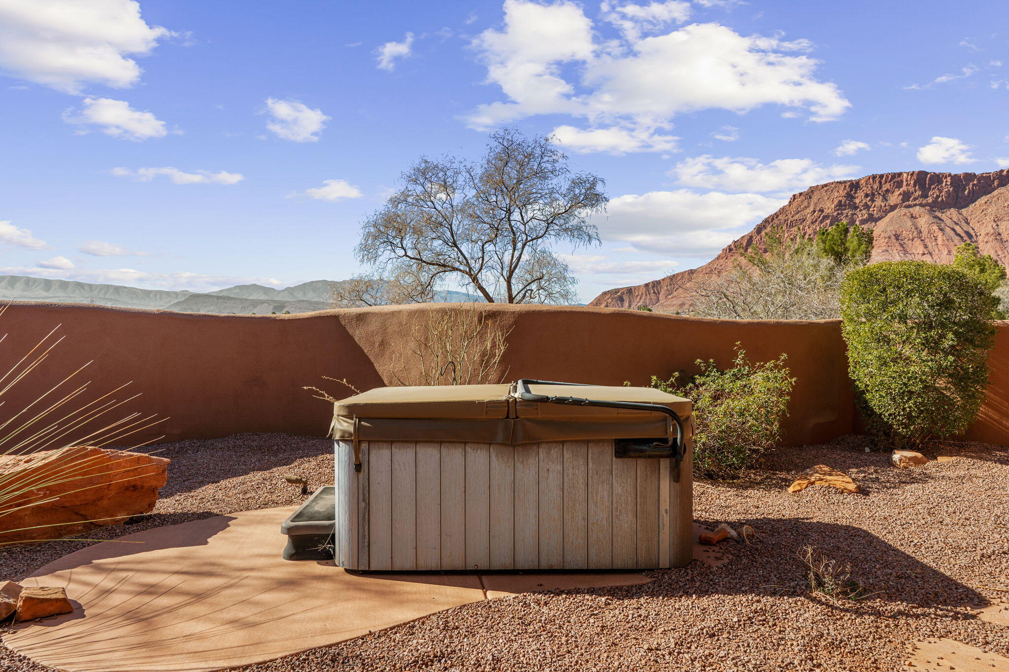 SPRINGS AT SNOW CANYON - Residential
