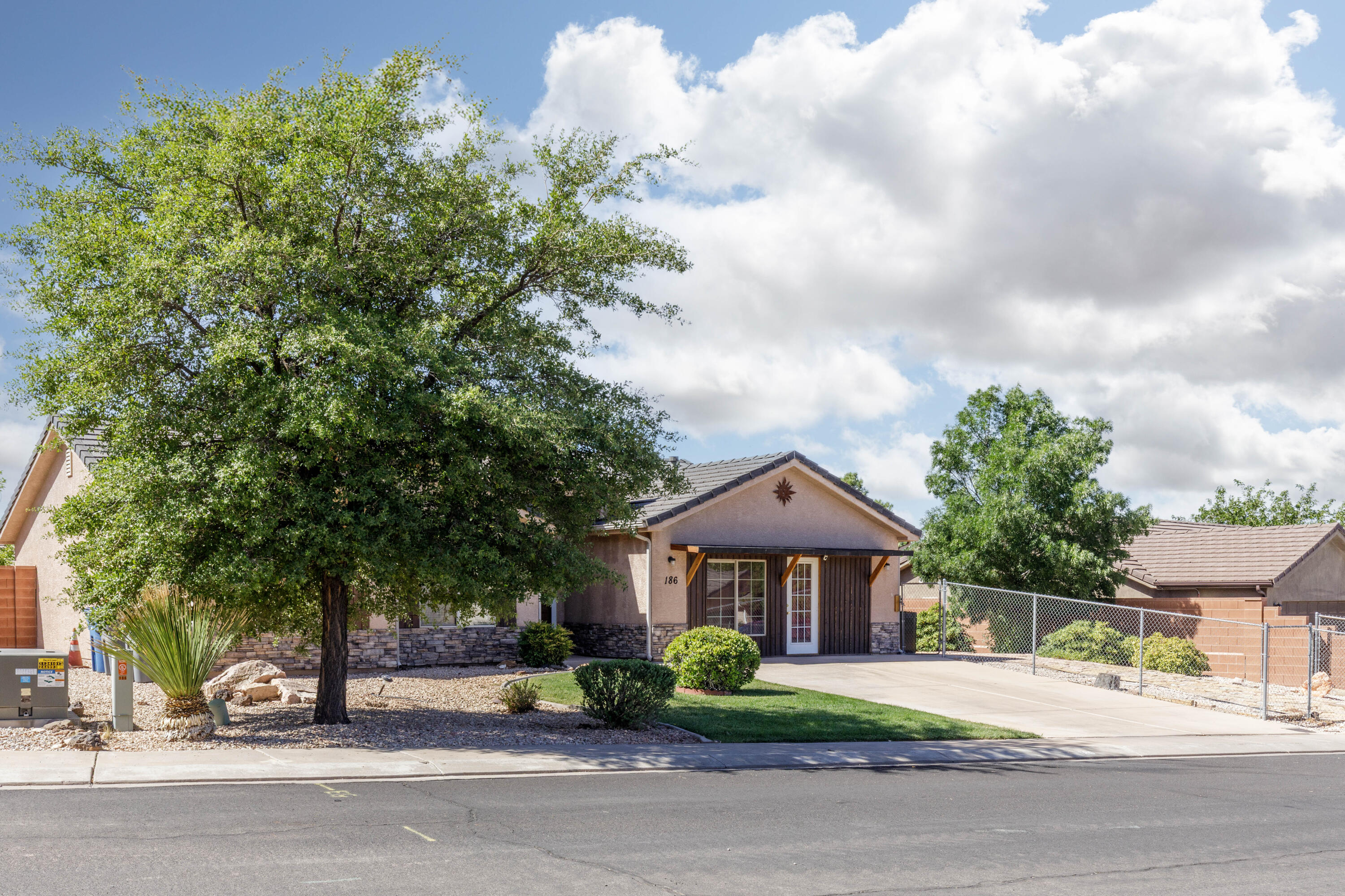 ZION VIEW ESTATES - Residential