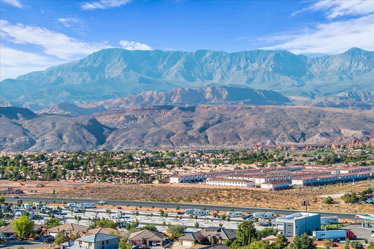 PAINTED HILLS RLINGTON HEIGHTS - Residential