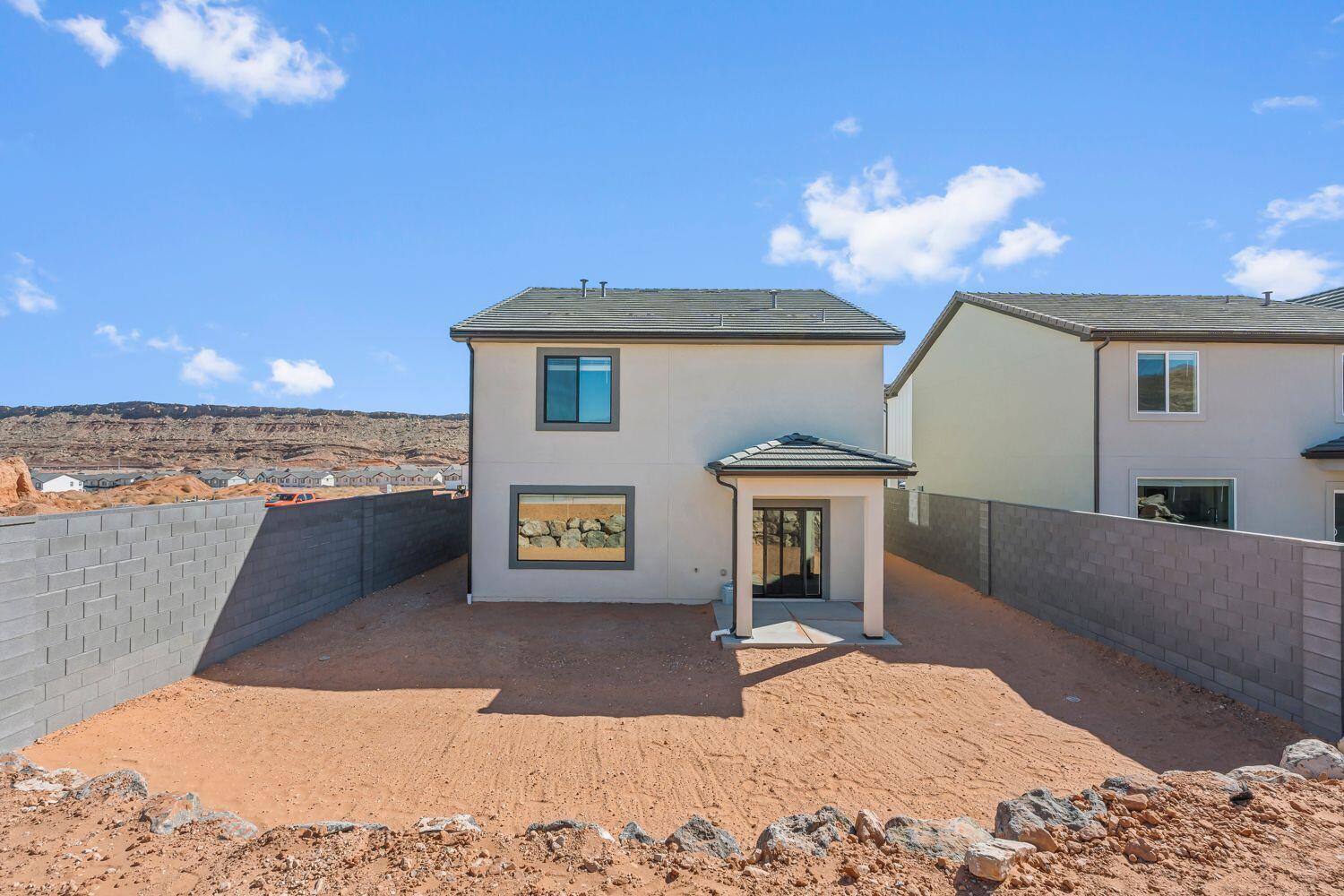 CORRAL HOLLOW AT LONG VALLEY - Residential