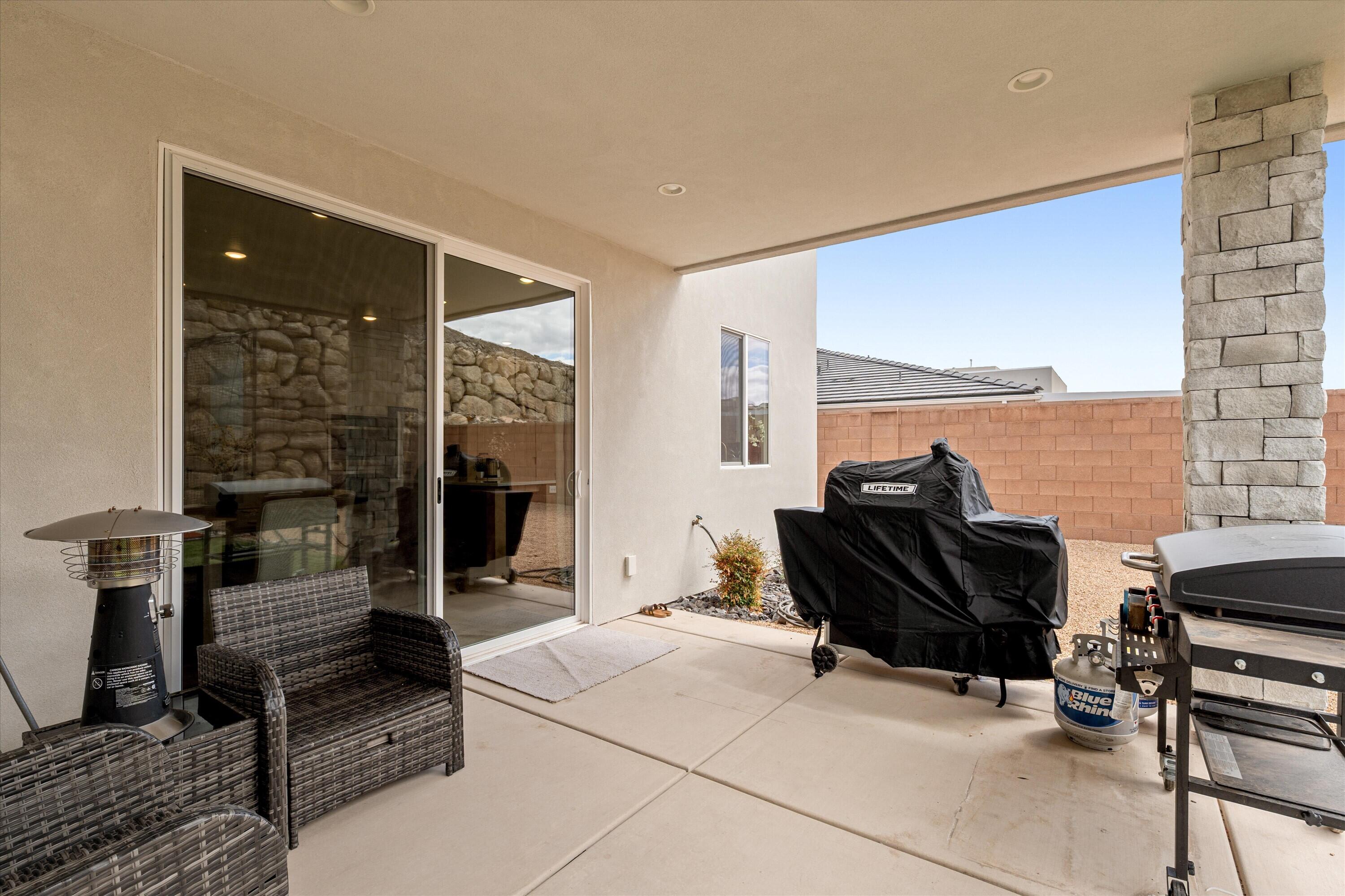 SALARNO HILLS AT DIVARIO - Residential