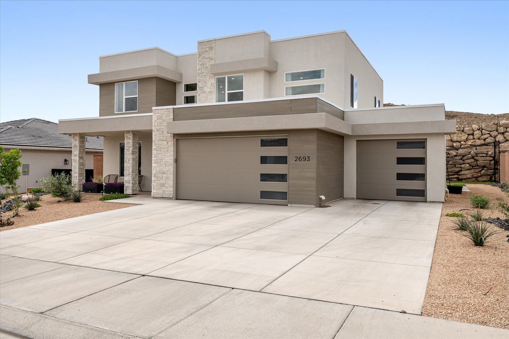 Photo of 2693 W LUGANO Way, Saint George, UT 84770 (MLS # 26-270924)