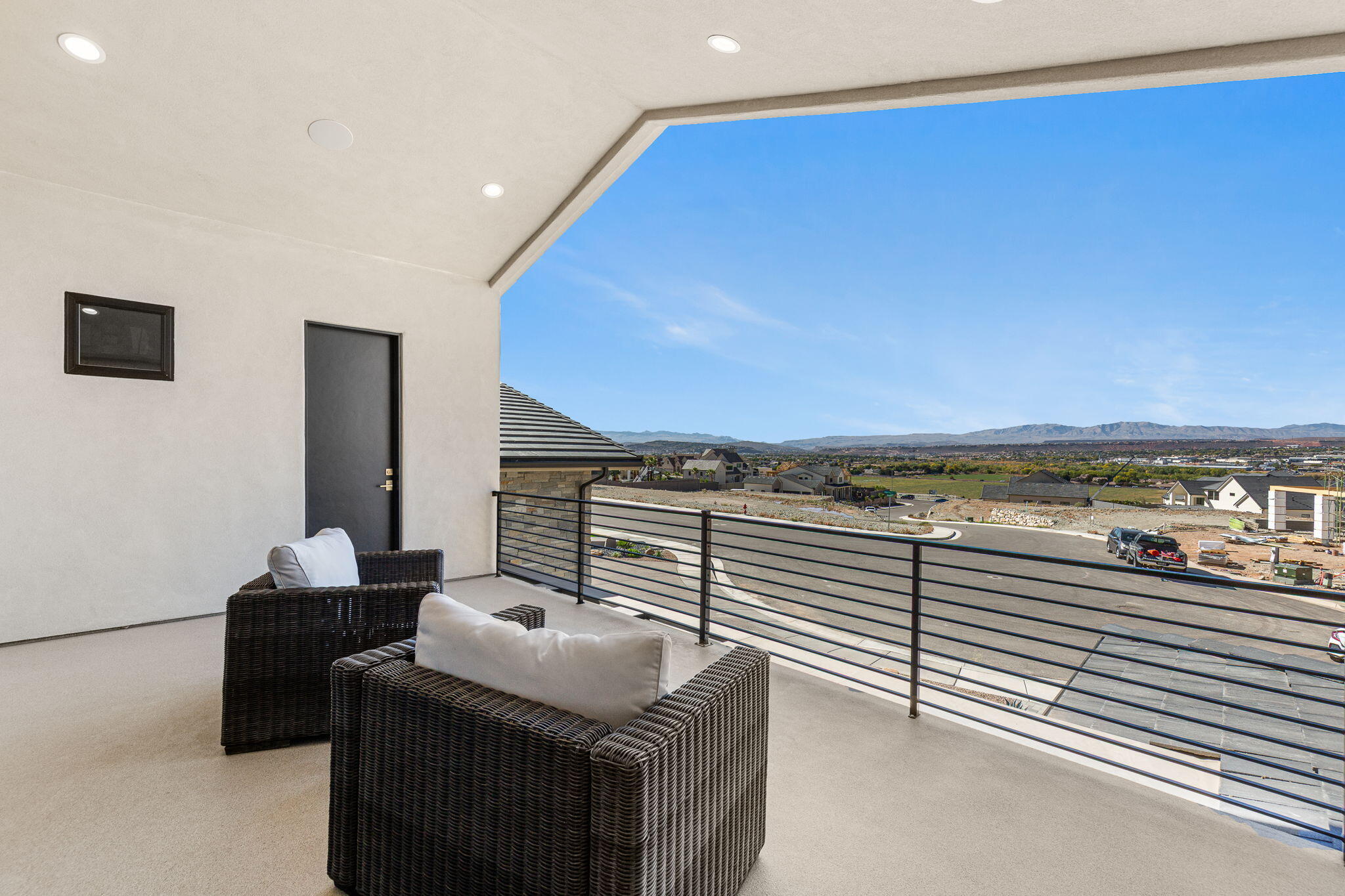 INDIAN KNOLLS - Residential