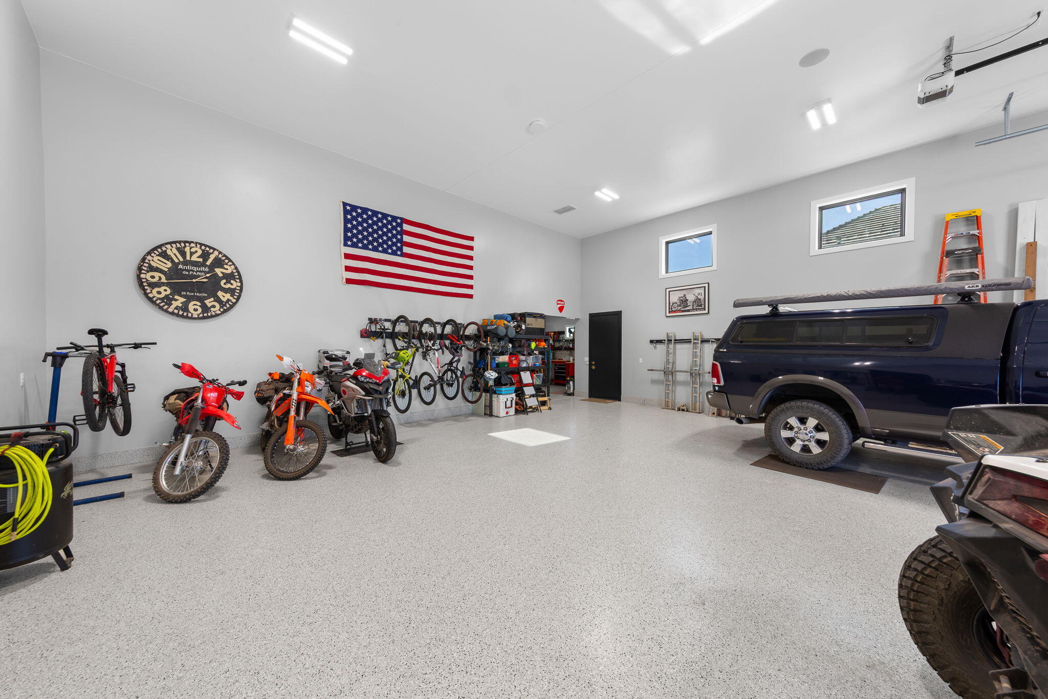 INDIAN KNOLLS - Residential