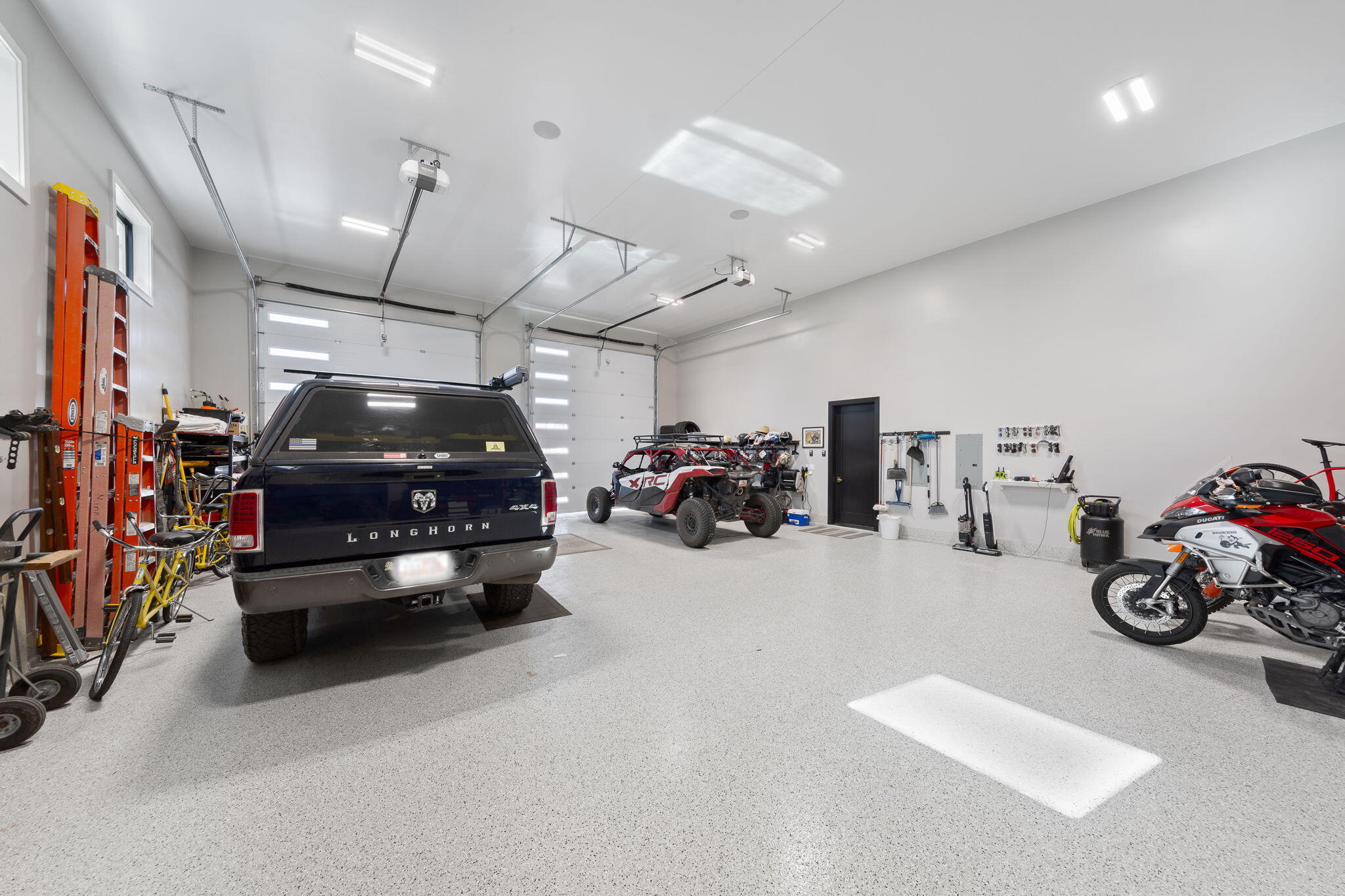 INDIAN KNOLLS - Residential