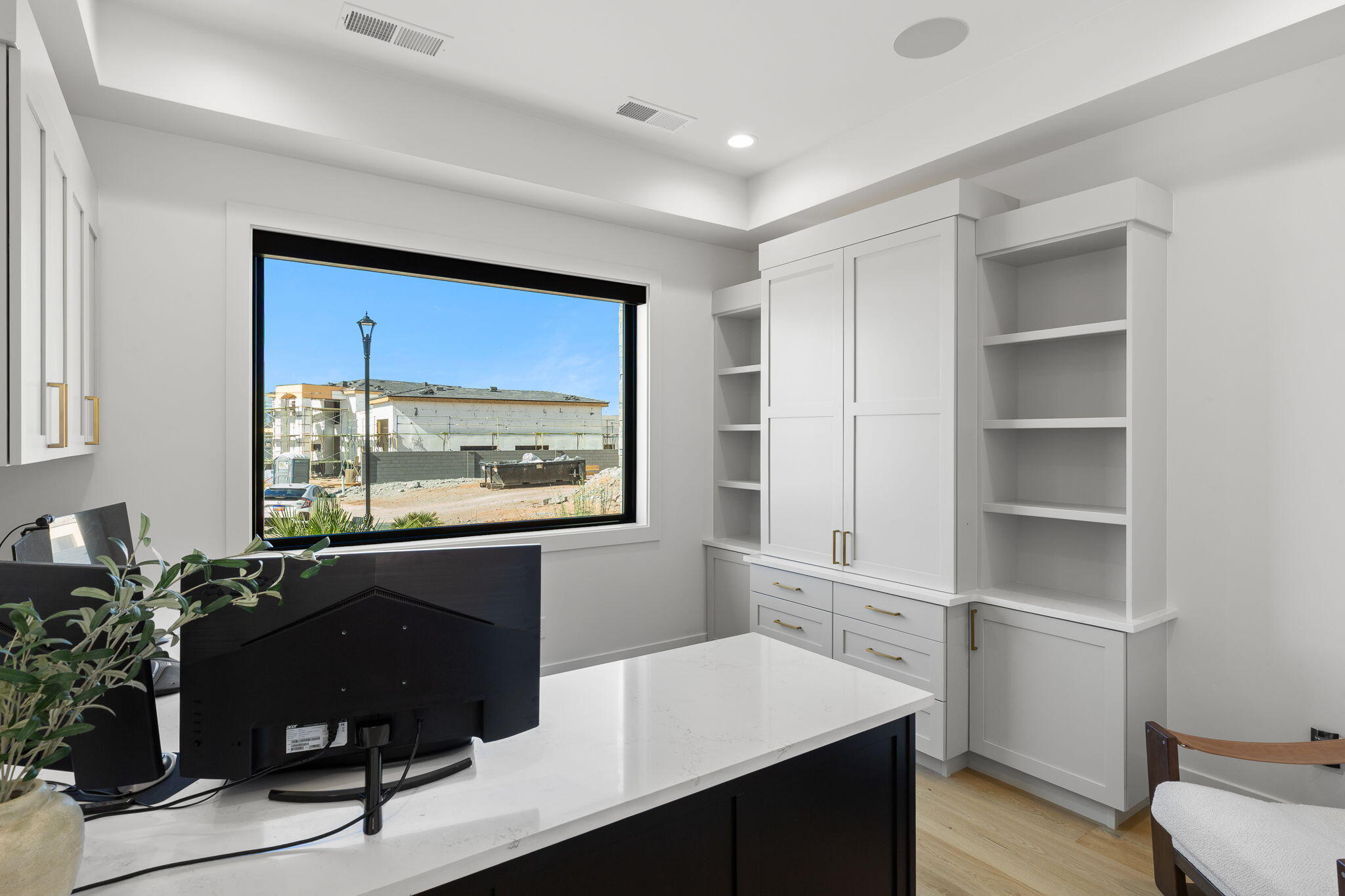 INDIAN KNOLLS - Residential