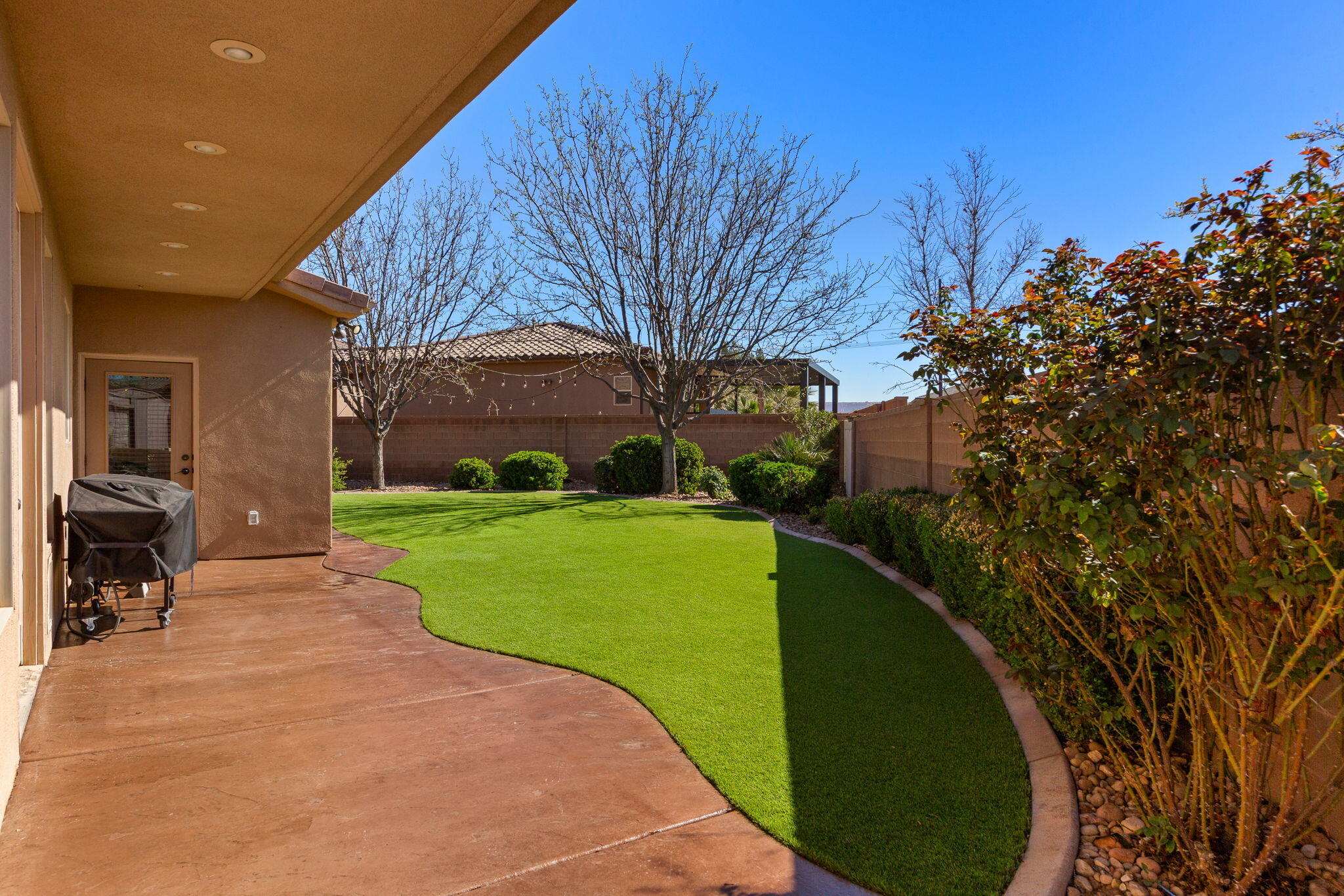 JEDORA ESTATES - Residential