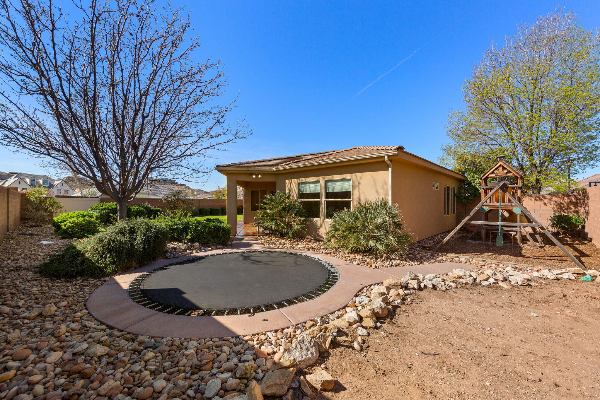 JEDORA ESTATES - Residential