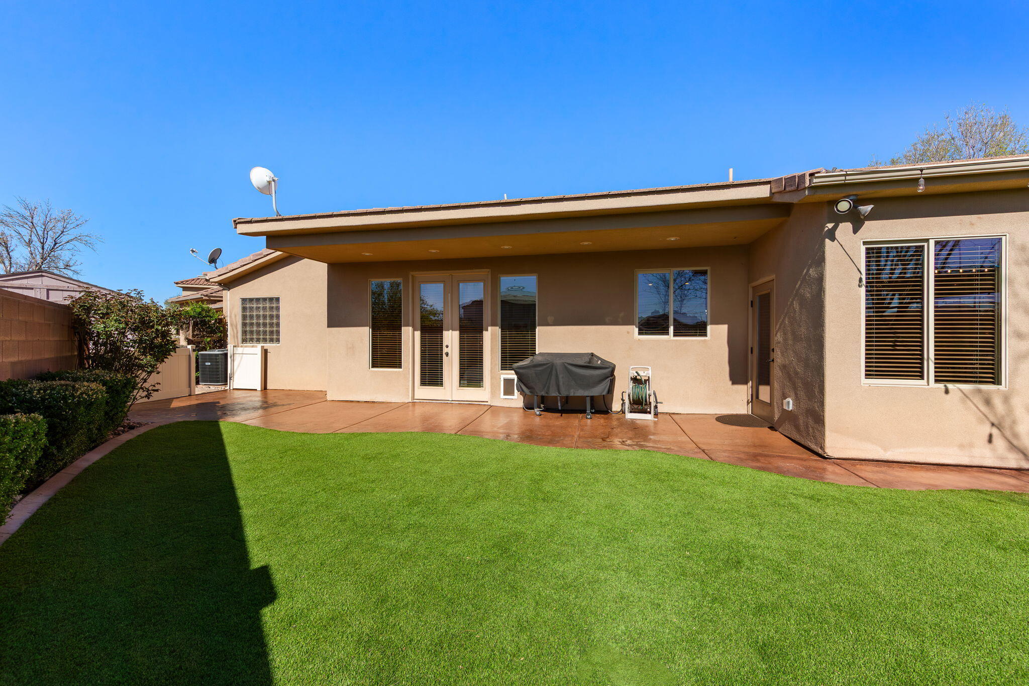 JEDORA ESTATES - Residential