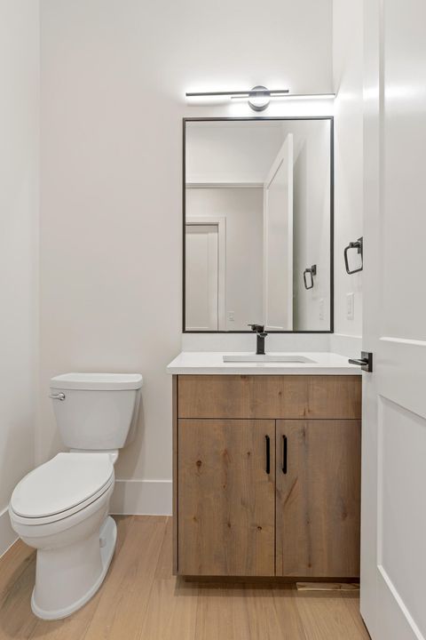 Tiny photo for 237 E 1100 N, Hurricane, UT 84737 (MLS # 26-271357)