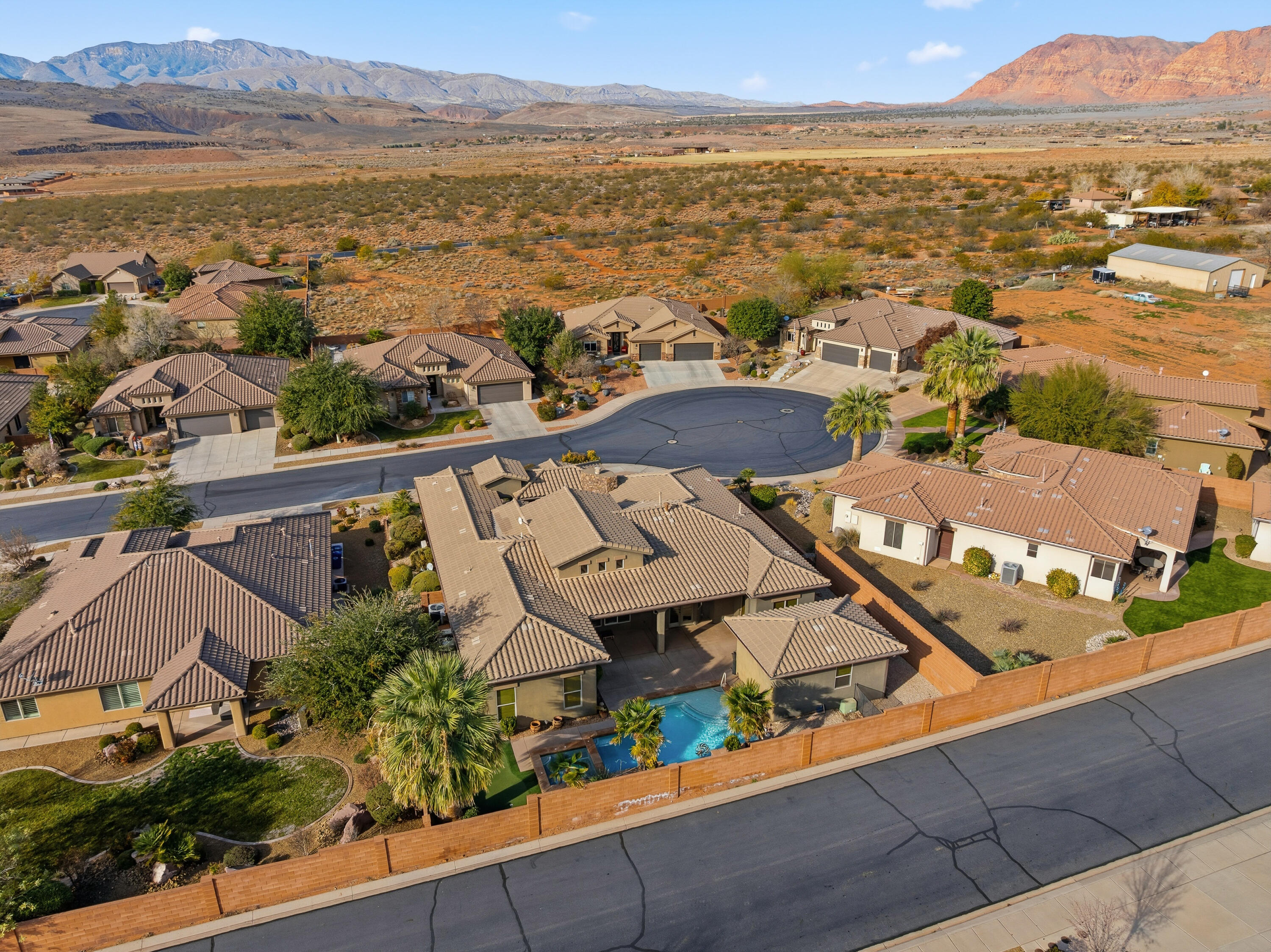 QUAIL COVE - Residential