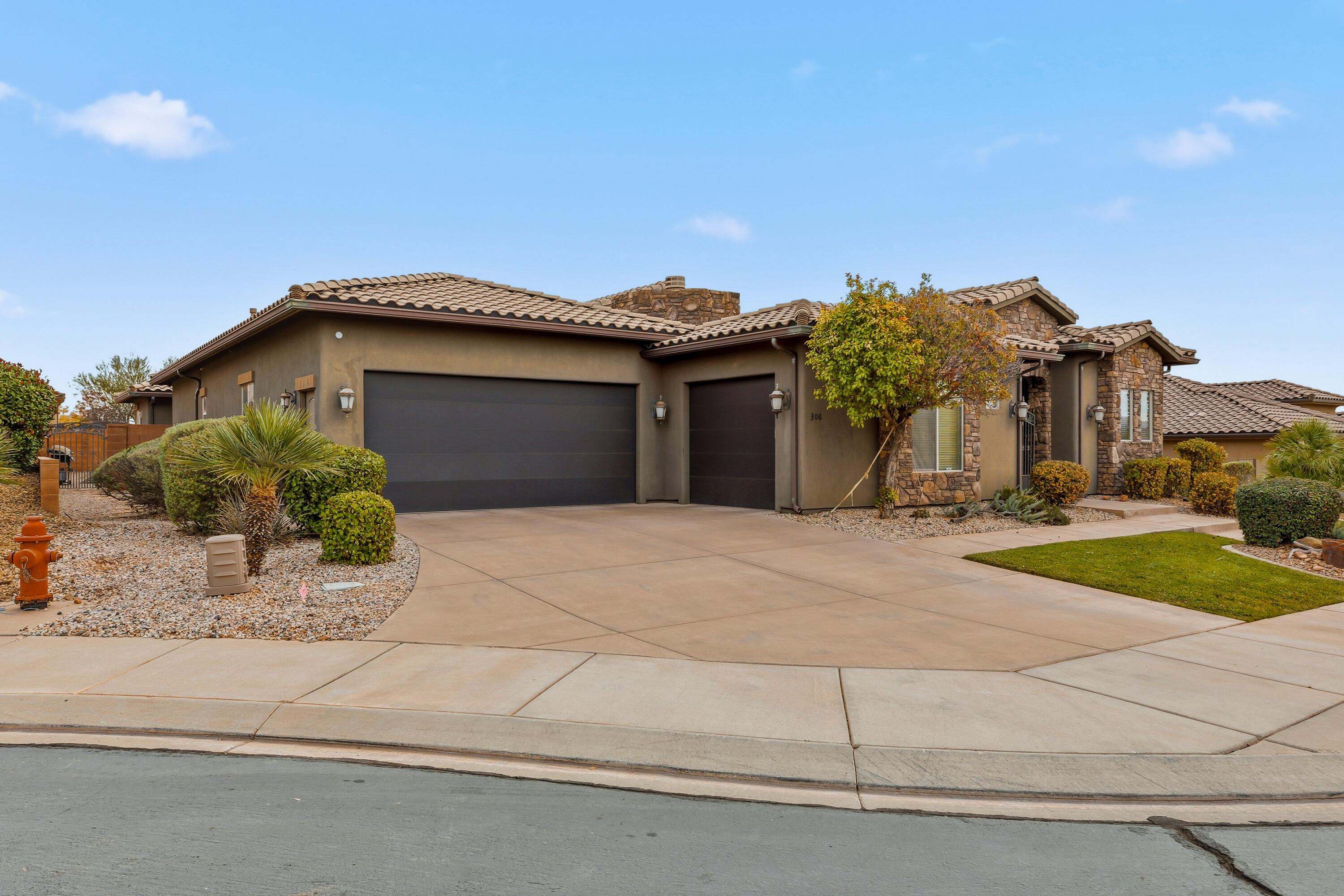 QUAIL COVE - Residential