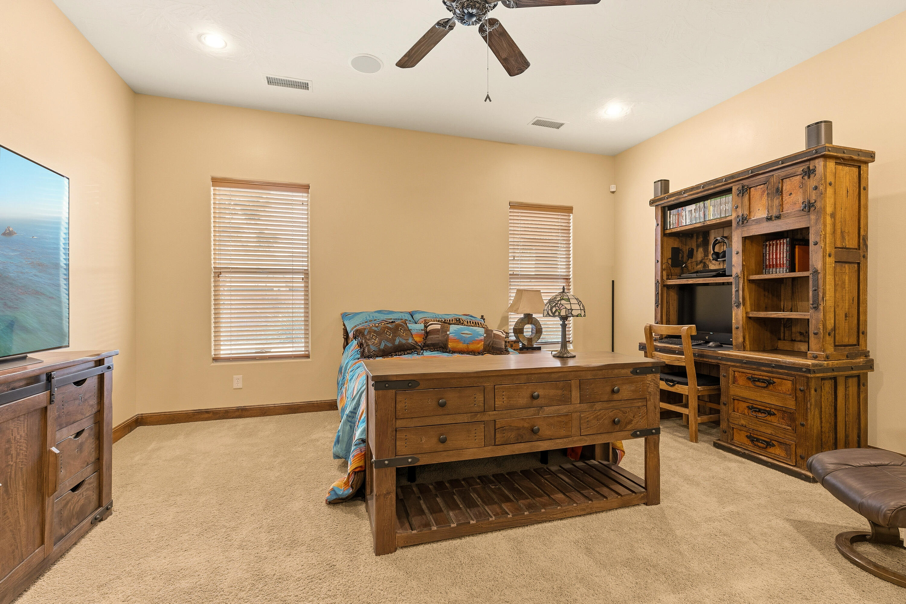 QUAIL COVE - Residential