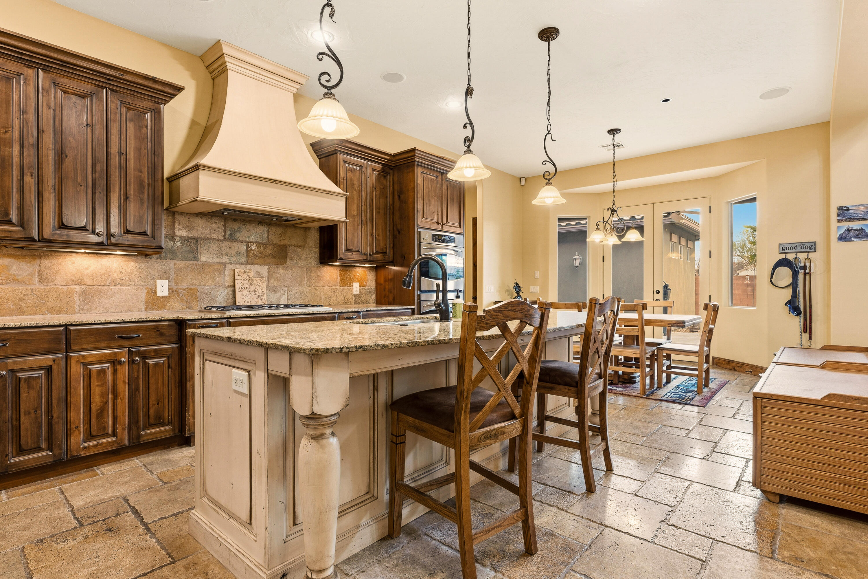 QUAIL COVE - Residential