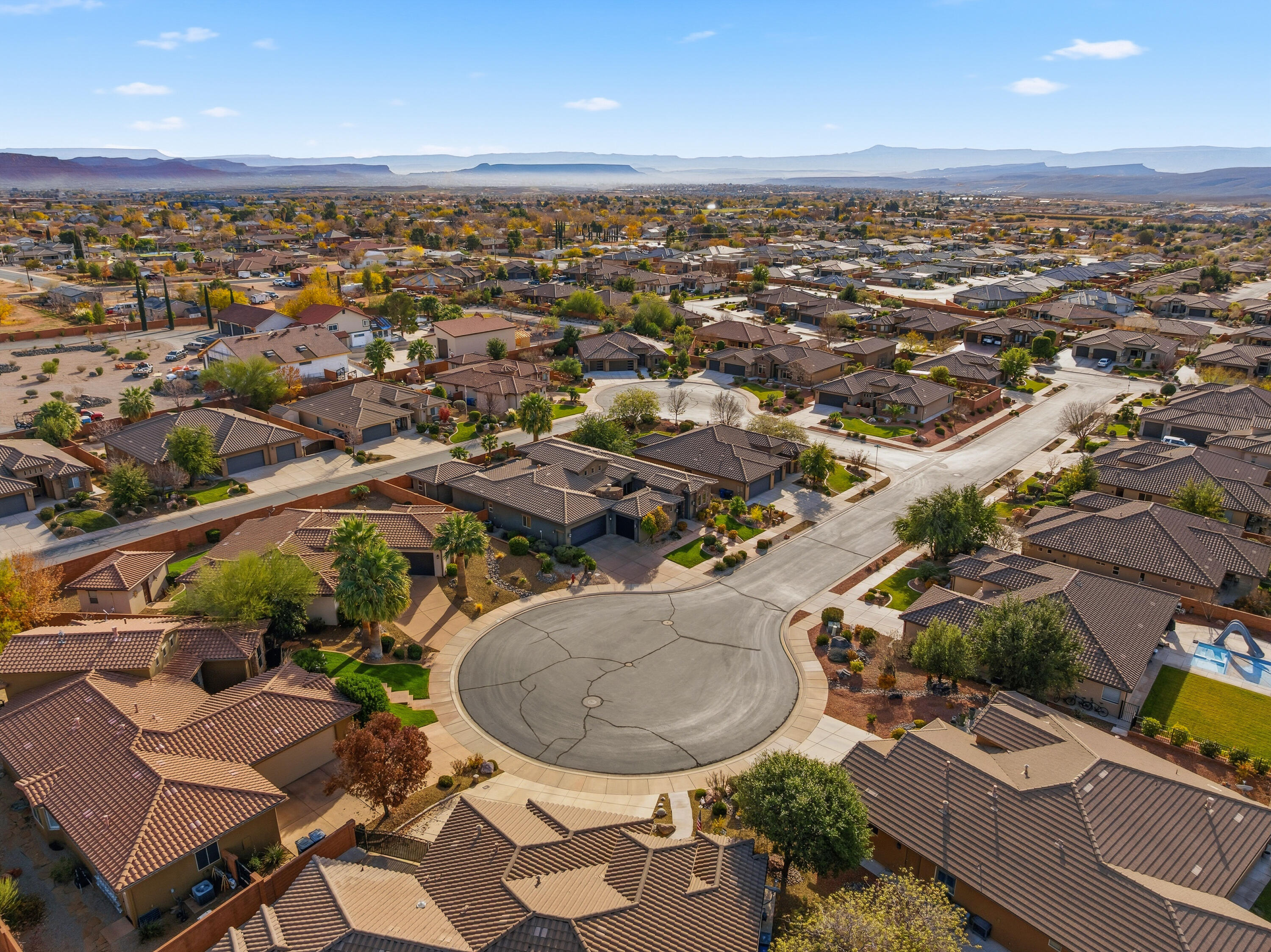 QUAIL COVE - Residential