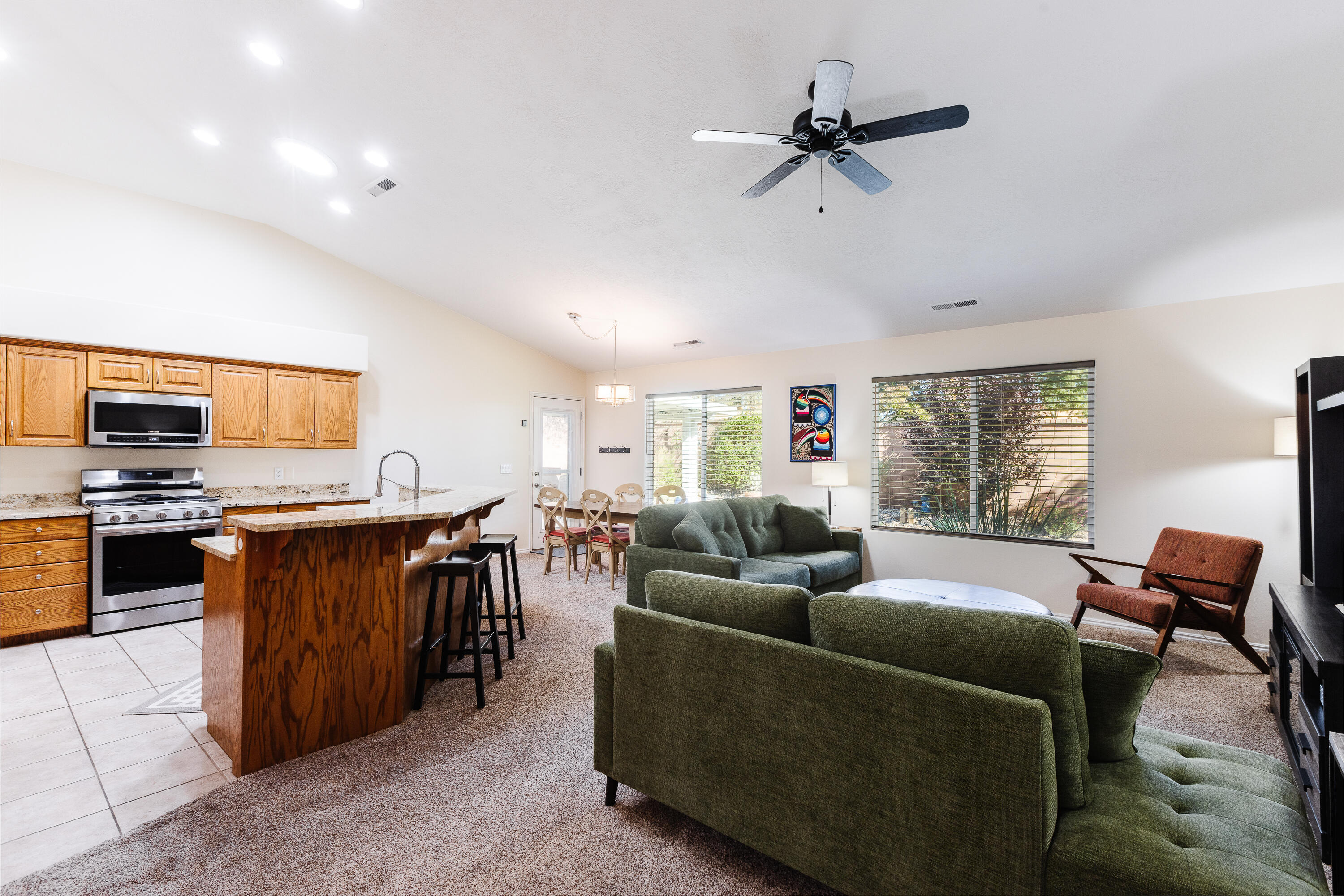 FOX BOROUGH - Residential