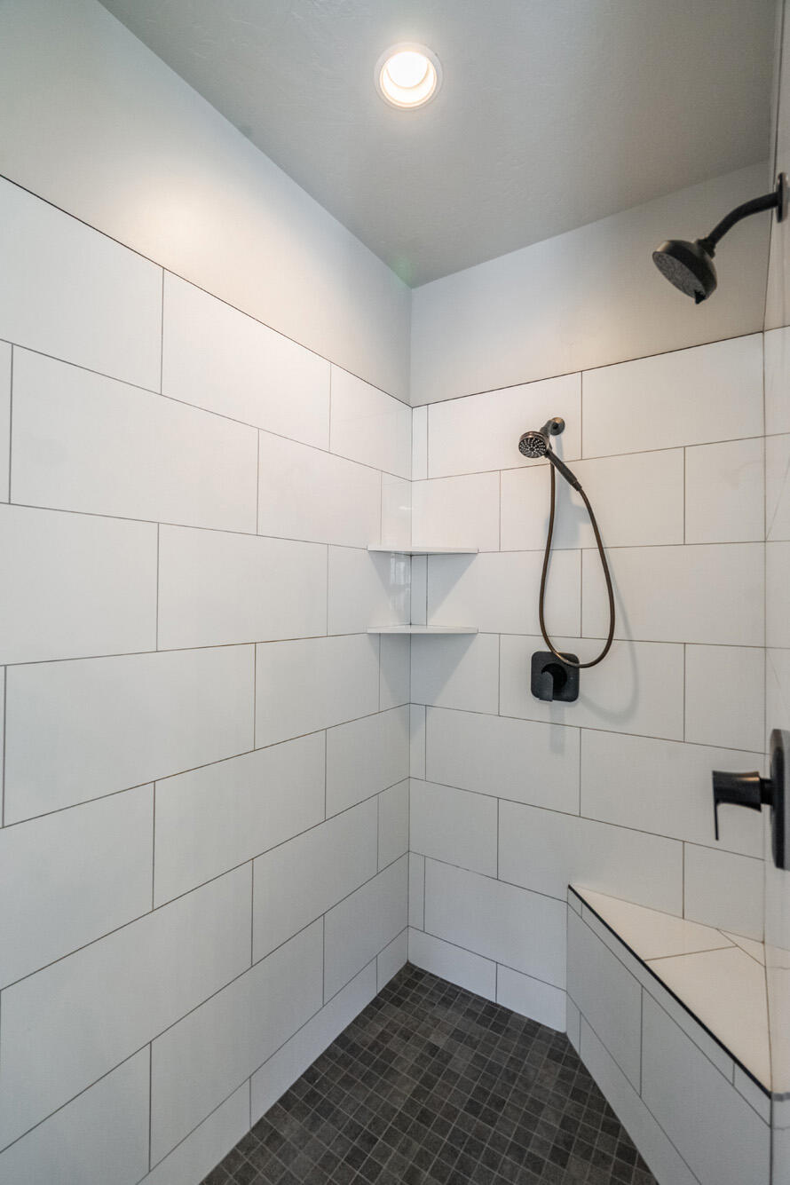 ALTURA - Residential