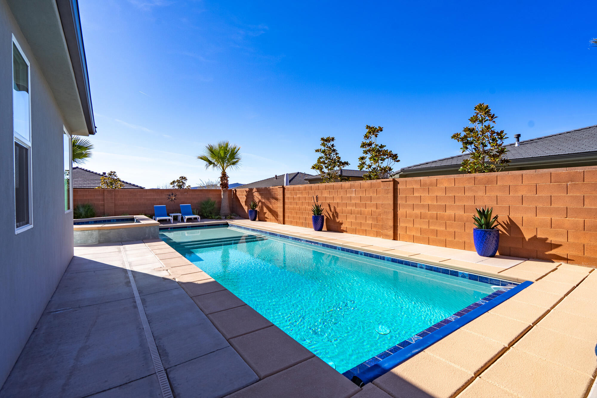 ALTURA - Residential