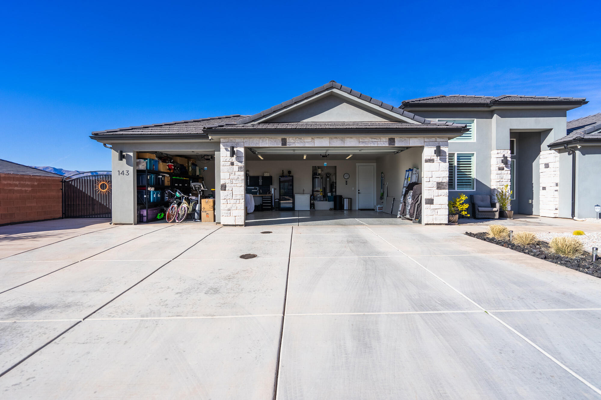 ALTURA - Residential