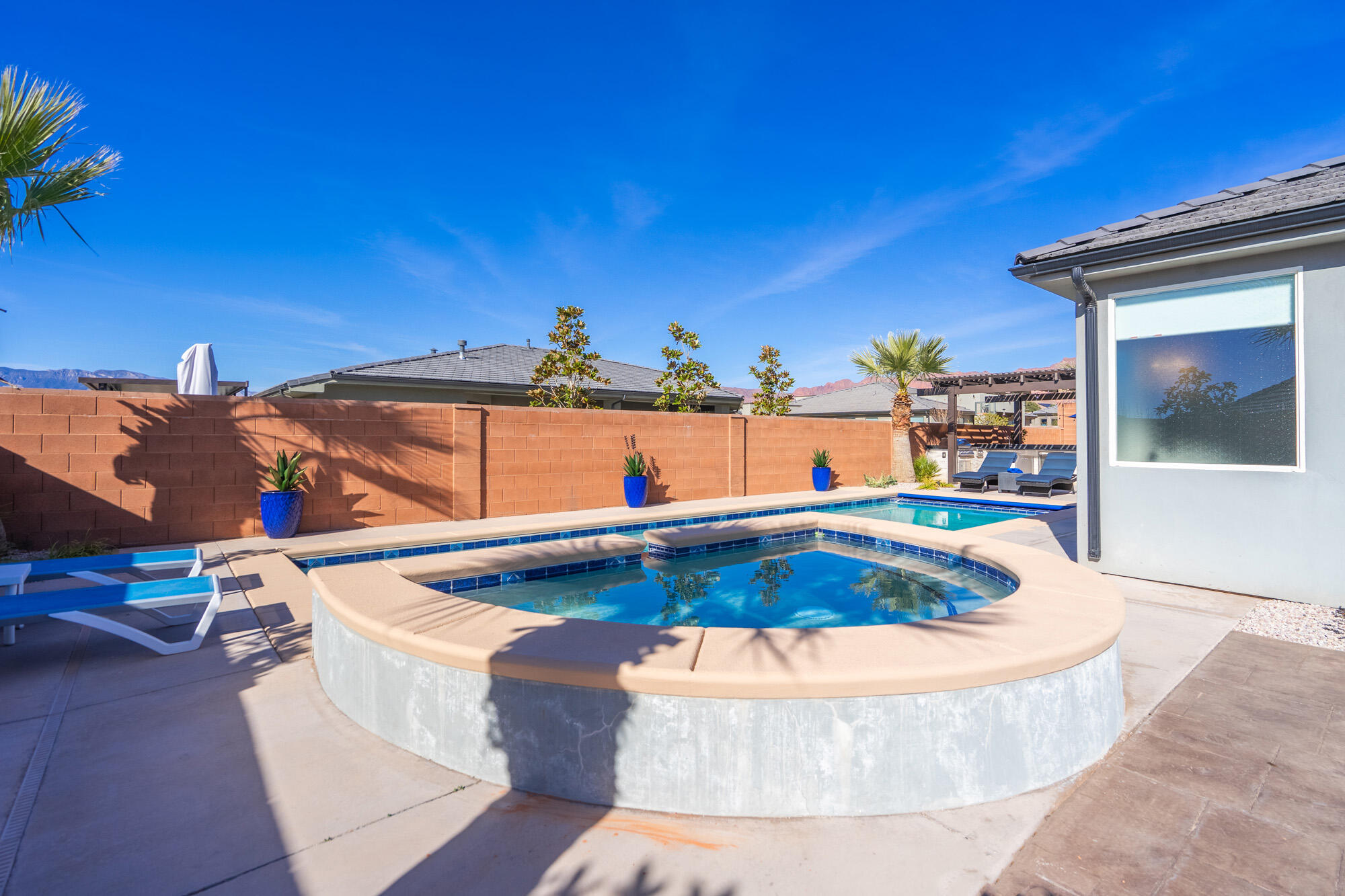 ALTURA - Residential