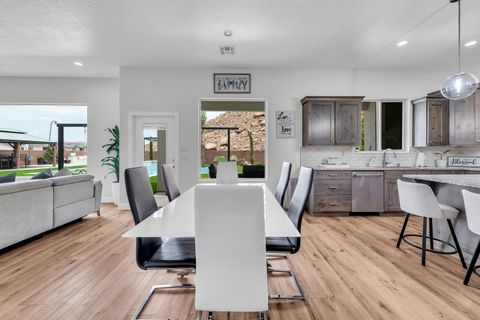 Tiny photo for 6105 S BUNDA Way, Saint George, UT 84790 (MLS # 26-272825)