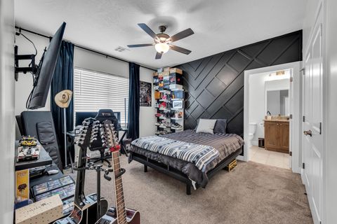 Tiny photo for 6105 S BUNDA Way, Saint George, UT 84790 (MLS # 26-272825)
