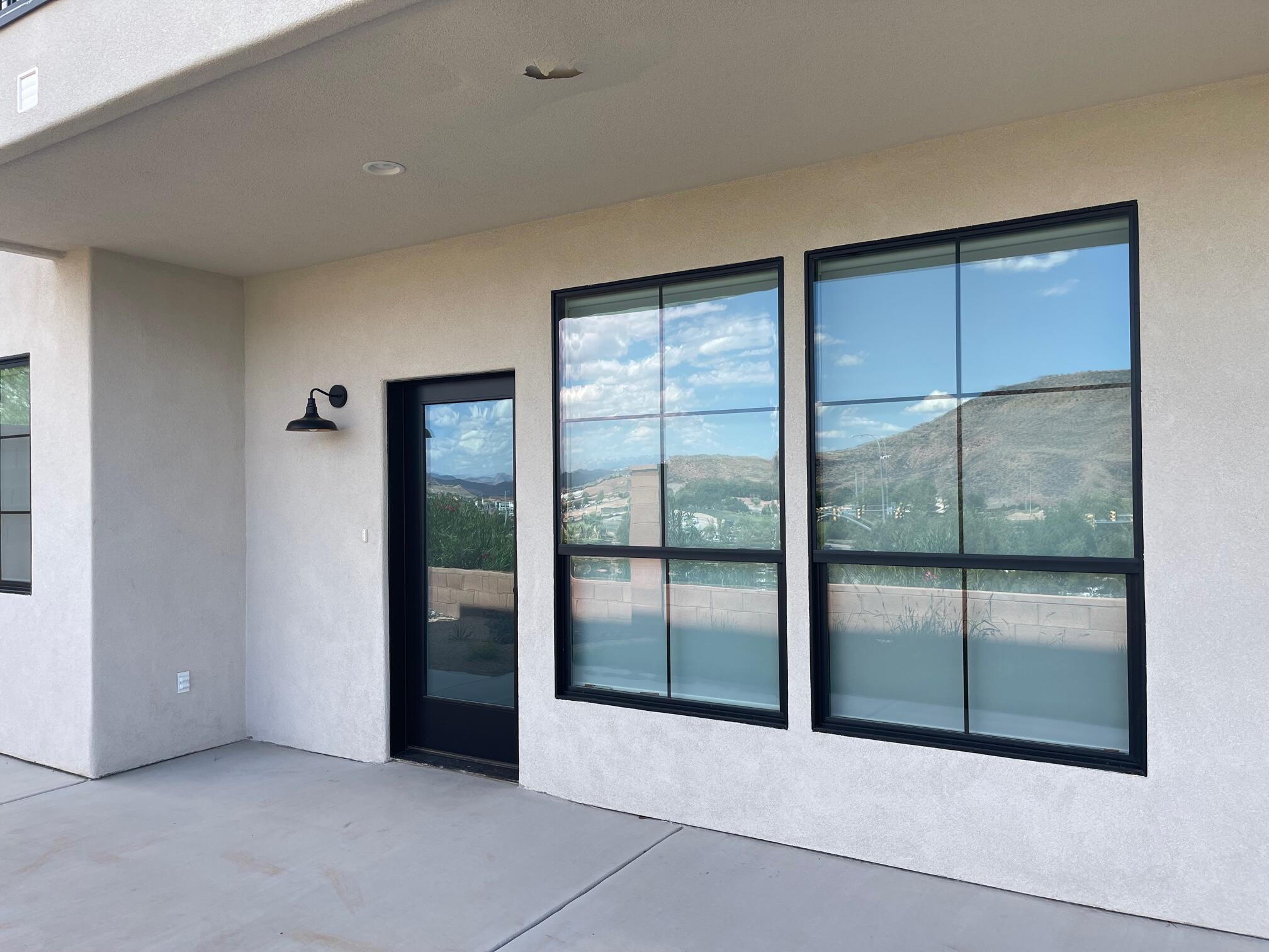 MESA PALMS HOMES - Residential