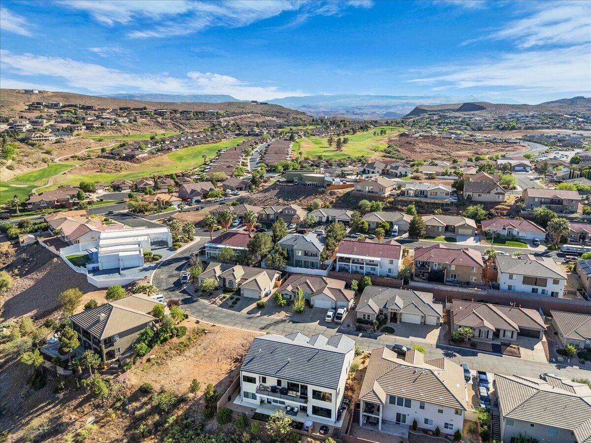 MESA PALMS HOMES - Residential