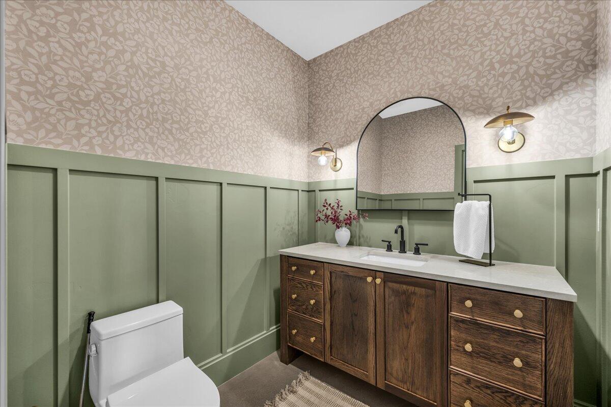 MESA PALMS HOMES - Residential