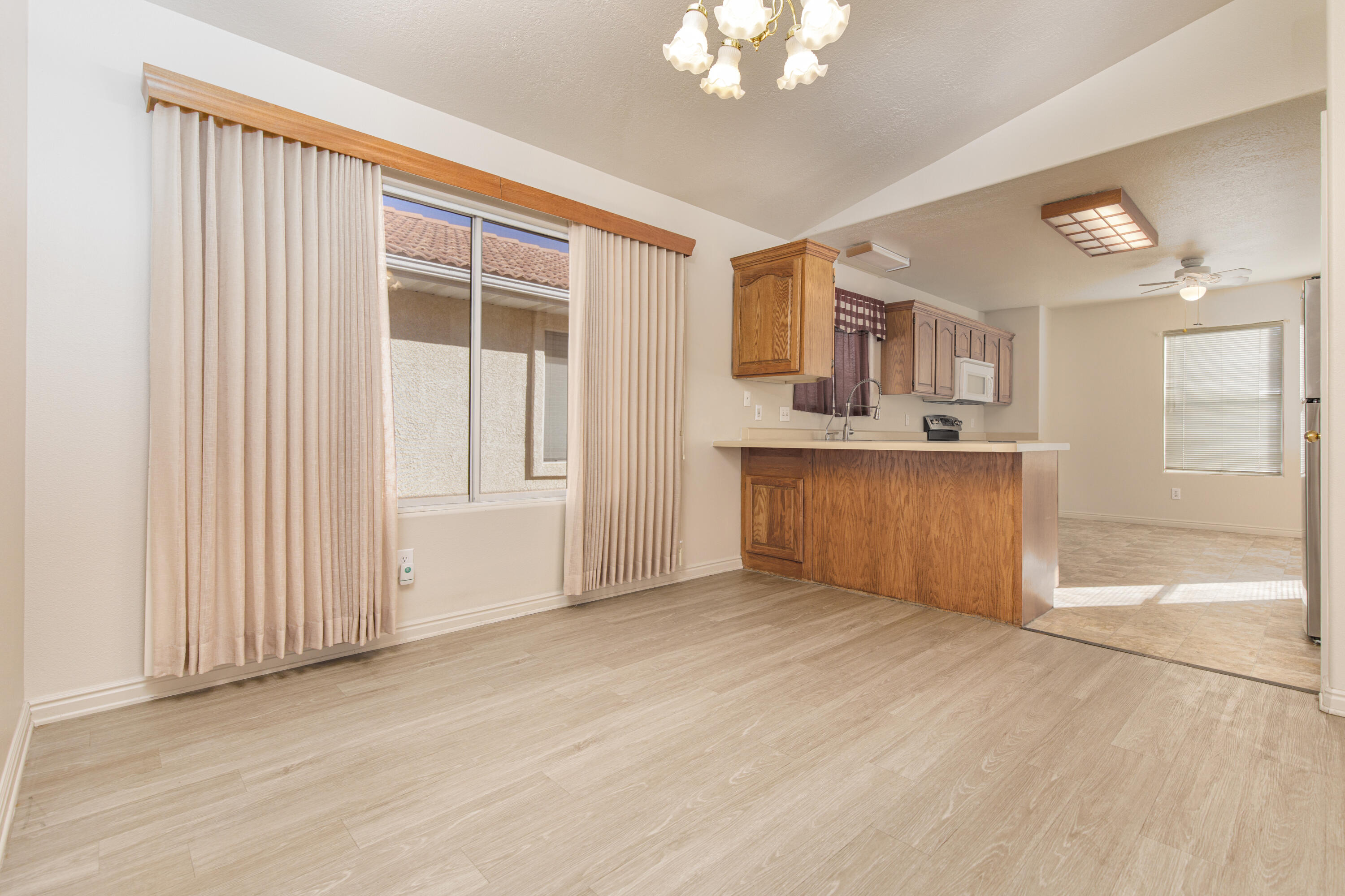 HORIZONS WEST - Residential