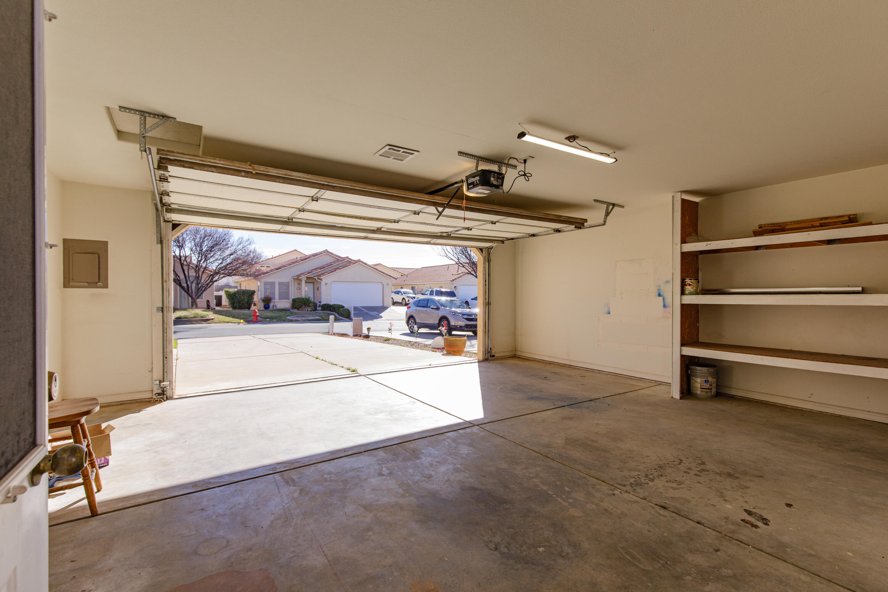 HORIZONS WEST - Residential