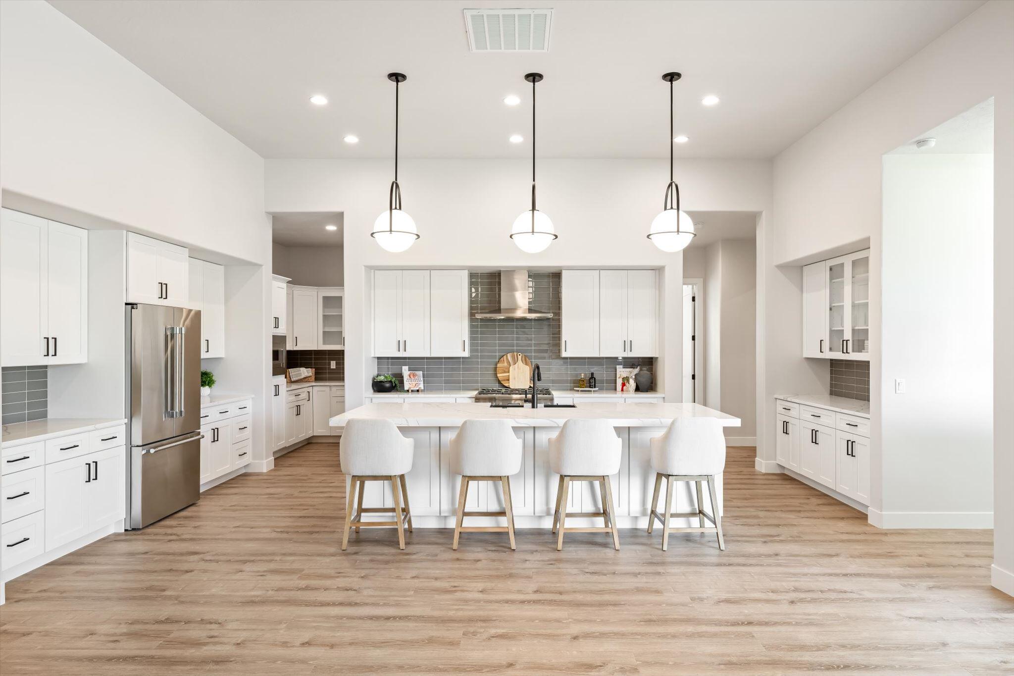 SANTA CLARA HEIGHTS - Residential