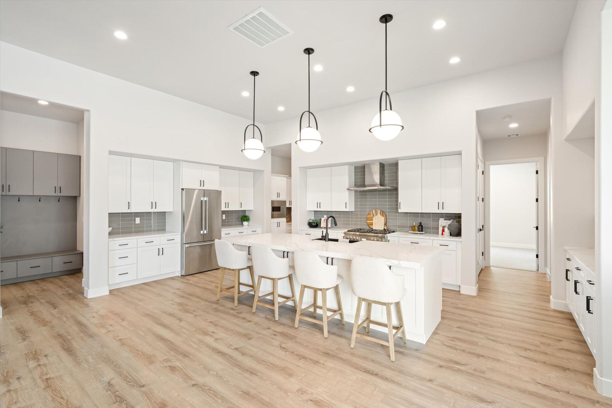SANTA CLARA HEIGHTS - Residential