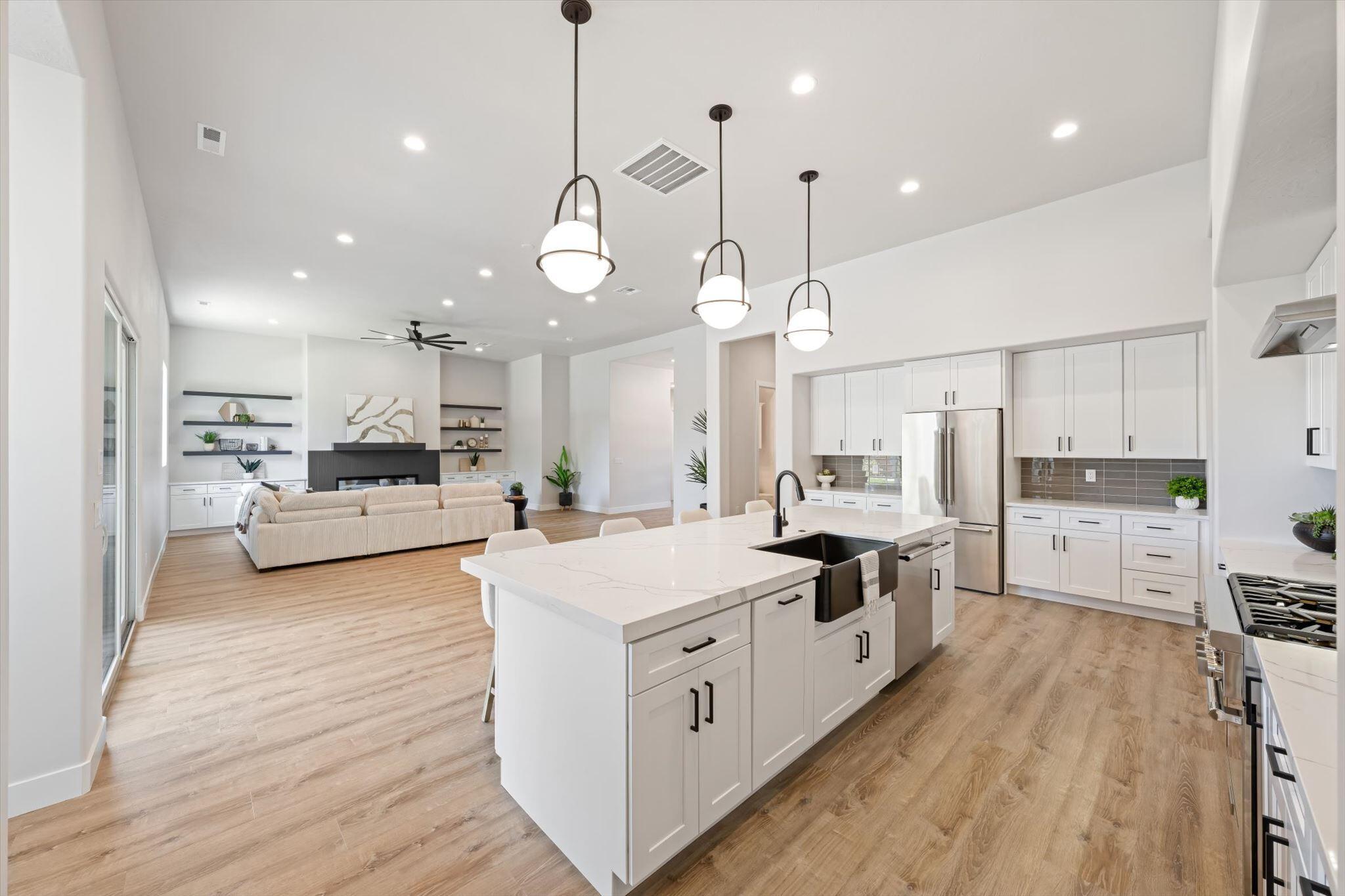 SANTA CLARA HEIGHTS - Residential